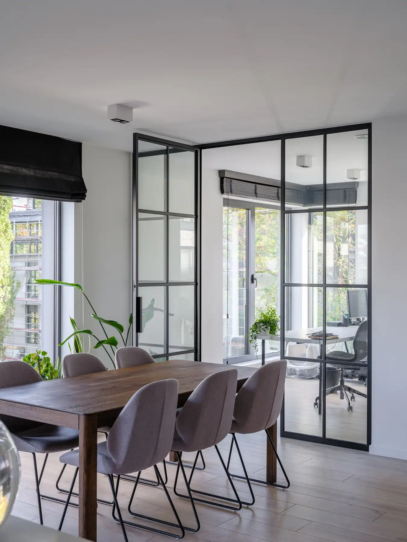 Kwalitatief afgewerkt appartement met terras foto 4
