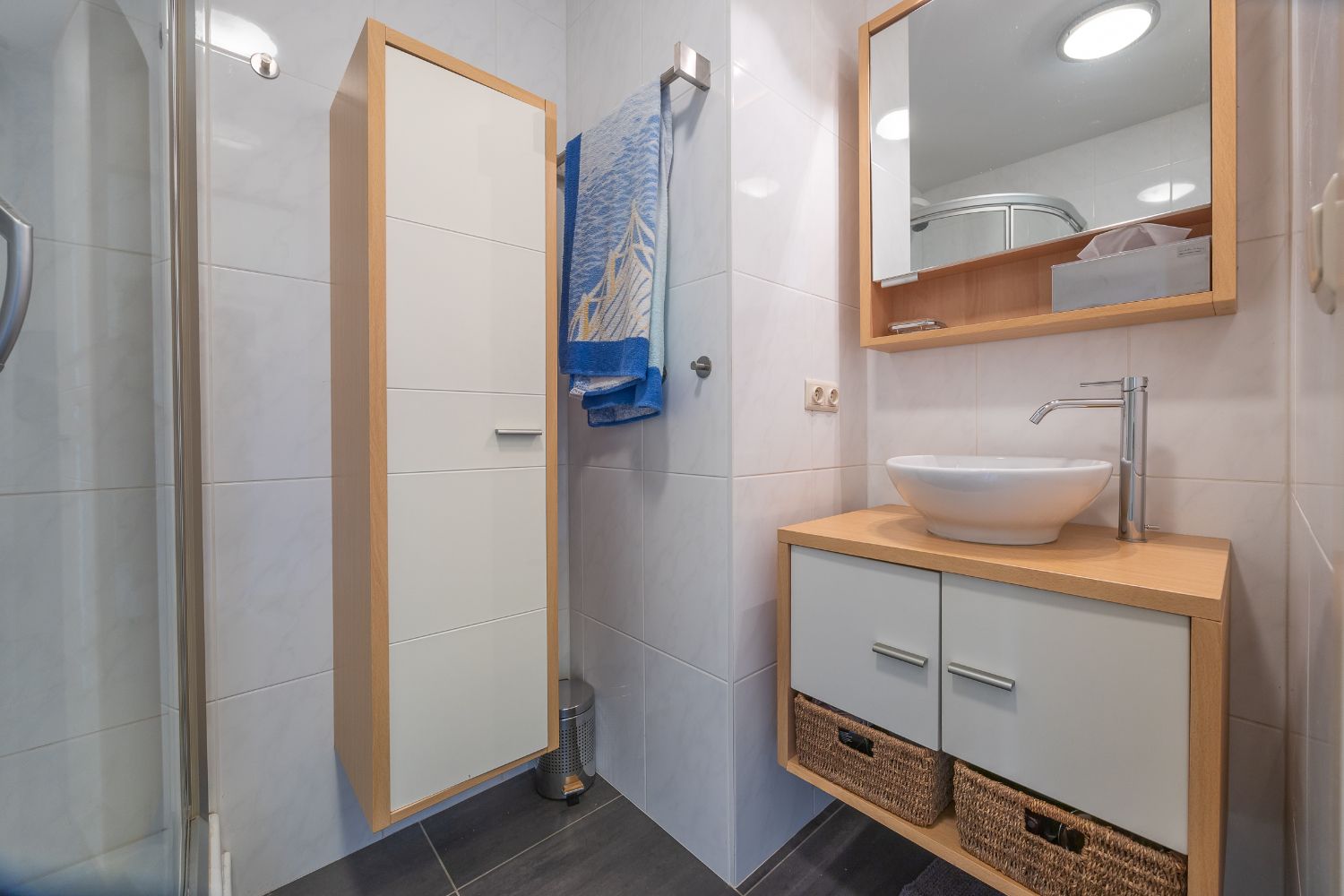 Penthouse op steenworp van het strand met panoramisch zicht foto 16