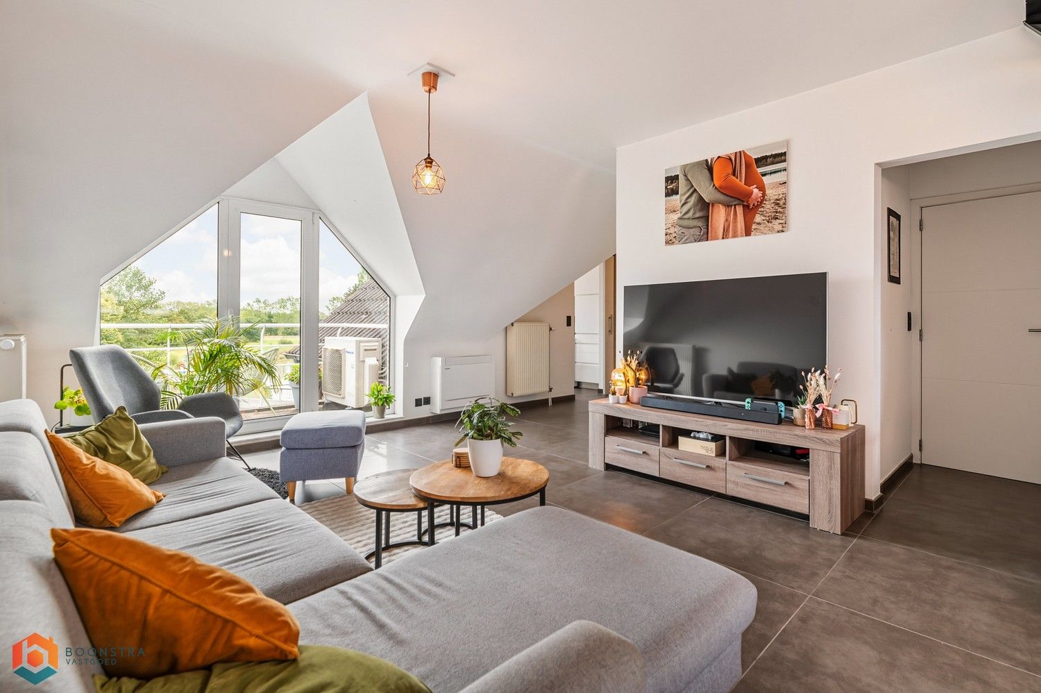 Energiezuinig duplex appartement met 2 slpkrs, terras, zonnepanelen en airco foto 7