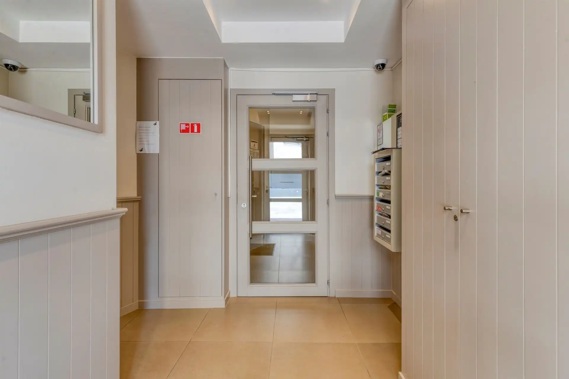 ZONNIG / STAANPLAATS  foto 36