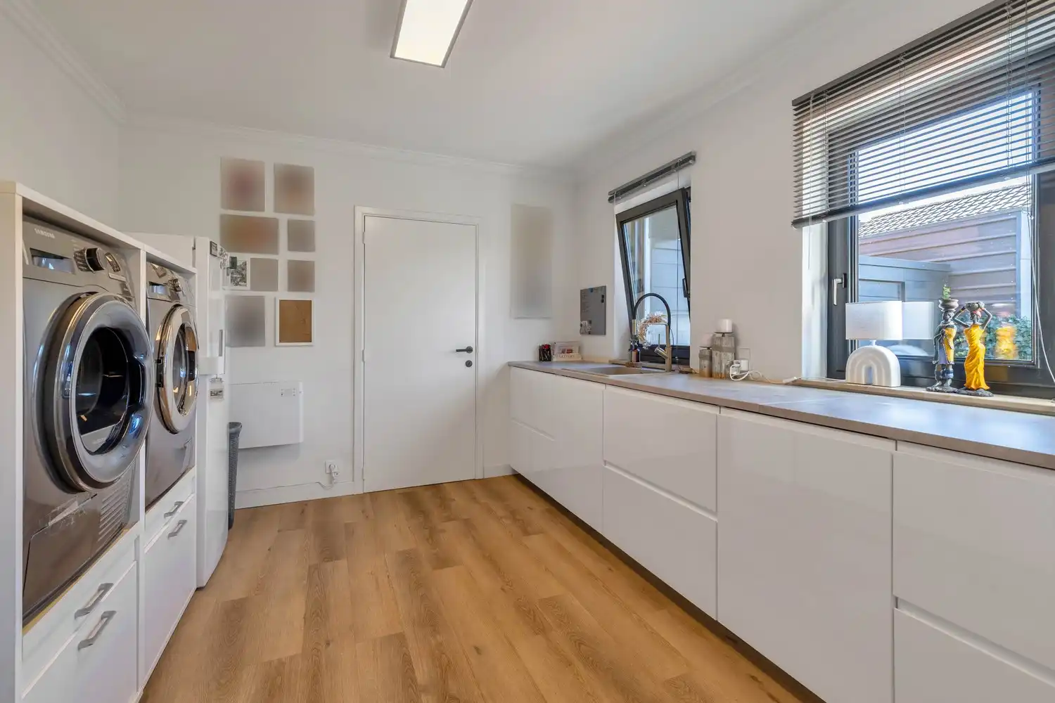 Uitzonderlijke, instapklare woning in Gellik waar stijlvol gelijkvloers wonen en hedendaags comfort samenkomen tot een uniek geheel! foto 31