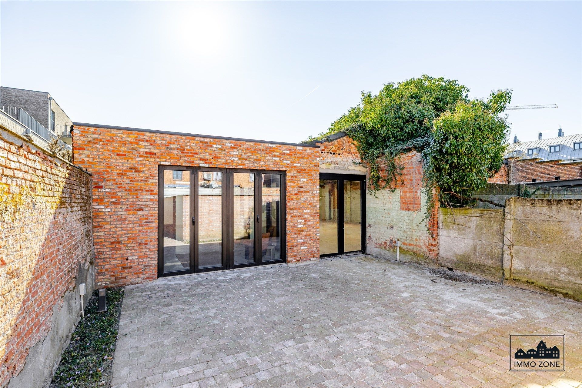 Stijlvol kantoor met veelzijdig magazijn in Sint-Niklaas foto 8