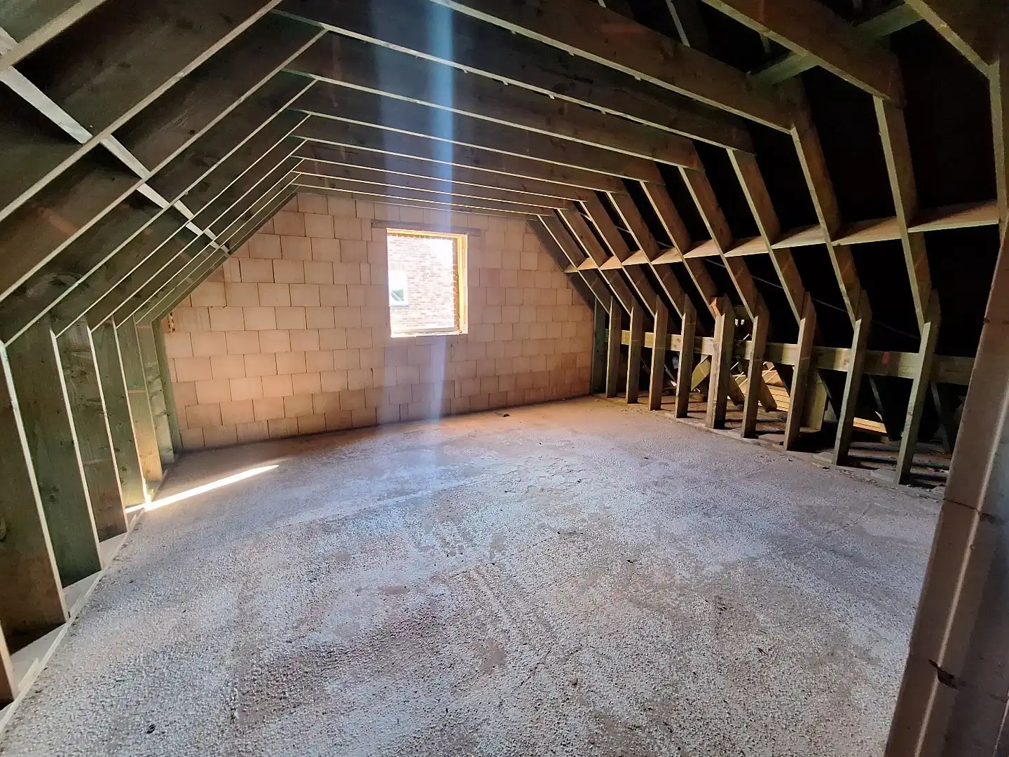 Alleenstaande nieuwbouwwoning met 5  SLK in een rustige omgeving te Damme foto 12