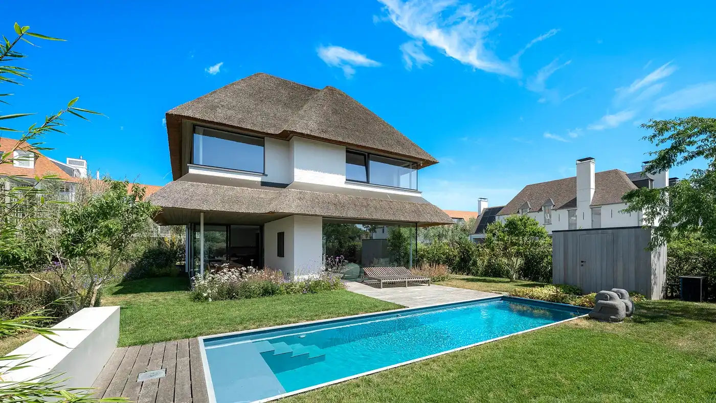 Luxueus afgewerkte nieuwbouwvilla te Duinenwater genietende van de perfecte zon oriëntatie foto 31