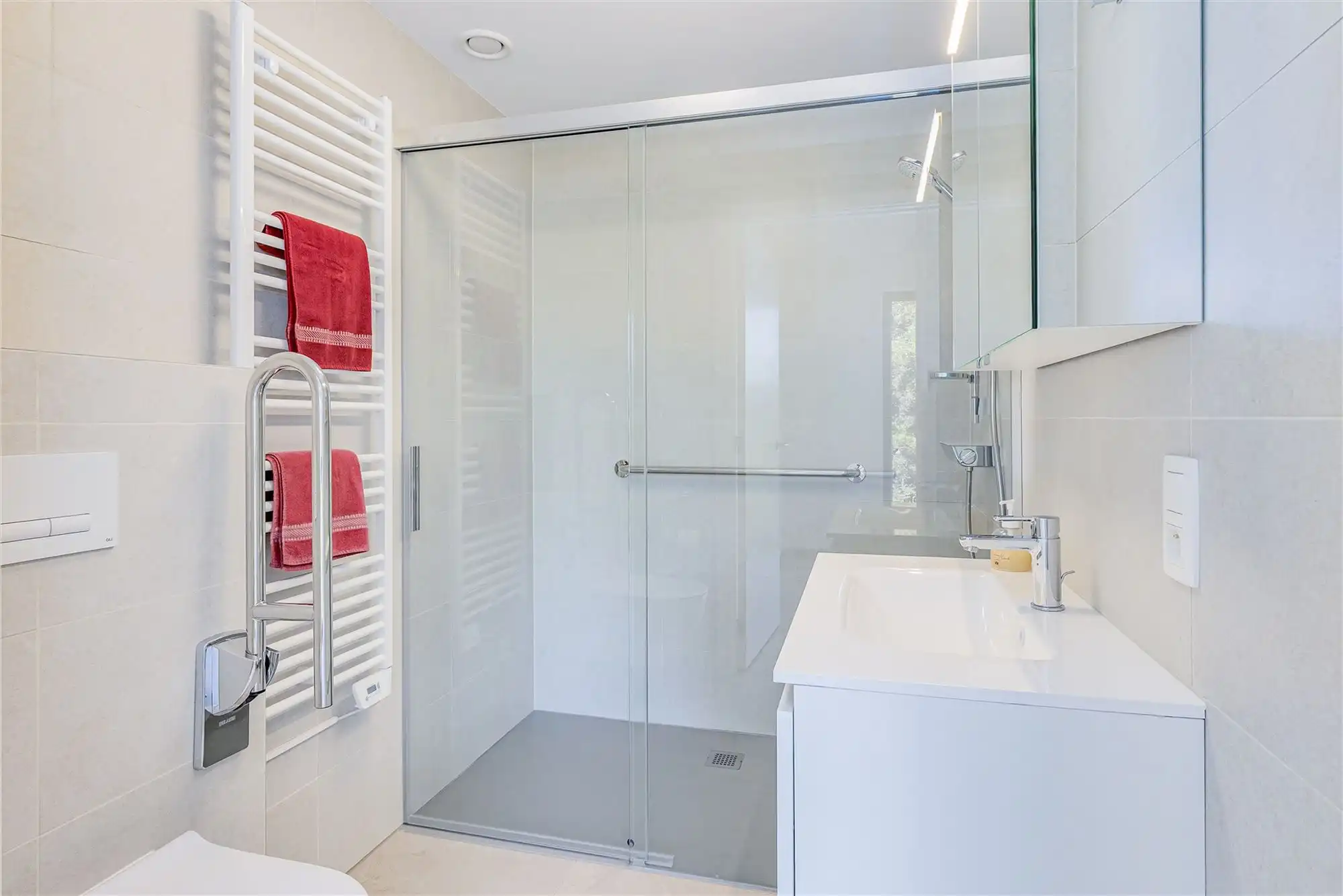 Energiezuinig appartement met 2 slaapkamers, terras en parkeerplaats foto 16