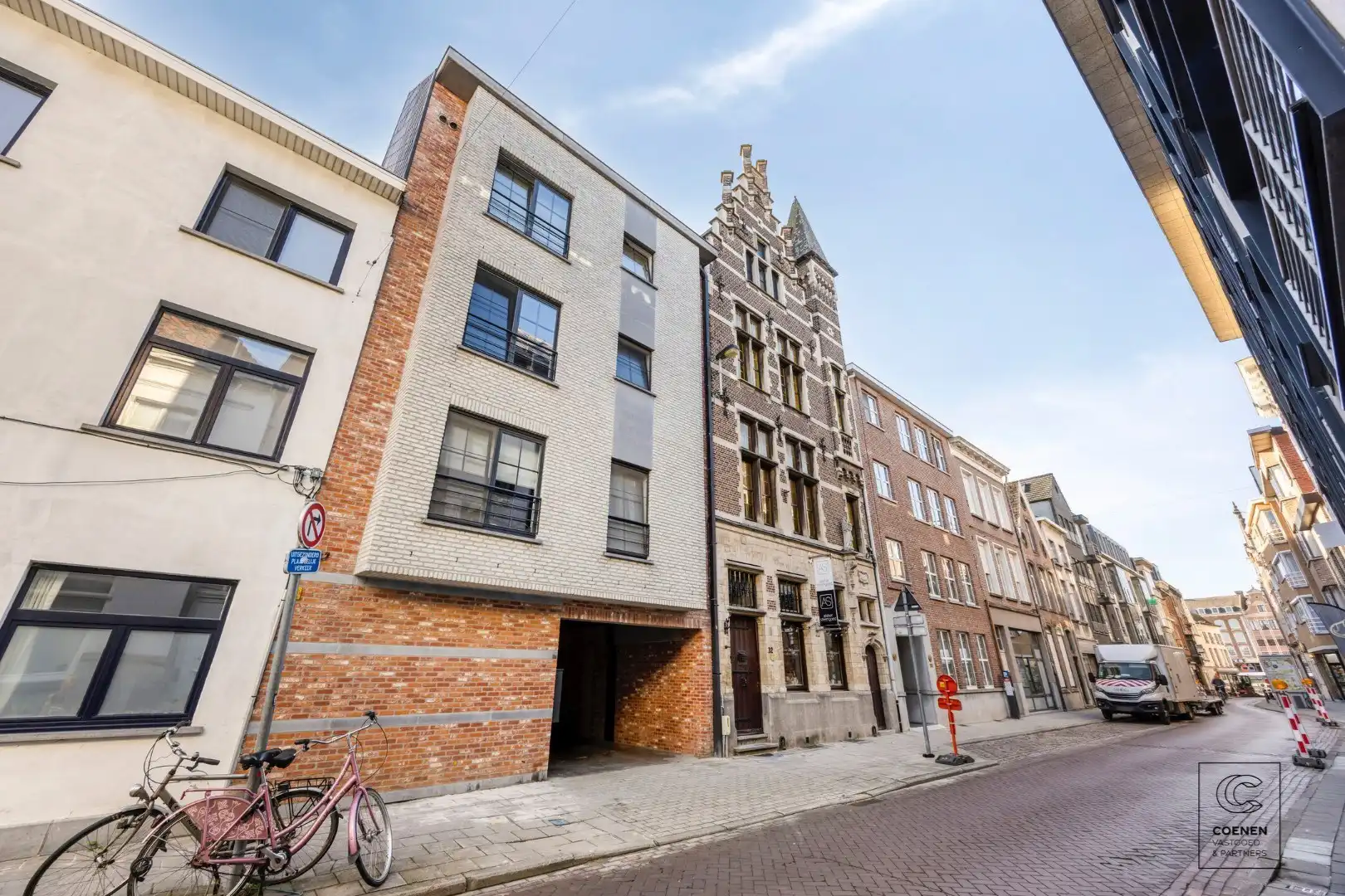 Prachtig duplux appartement met een bew. opp. van 120 m², twee slpk en 2 x terras op een absolute toplocatie te  centrum Lier! foto 20