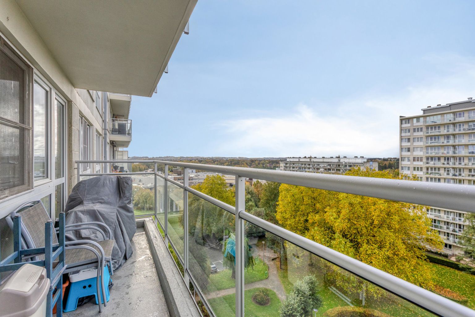 Instapklaar 2 slaapkamer appartement met prachtig uitzicht  foto 13