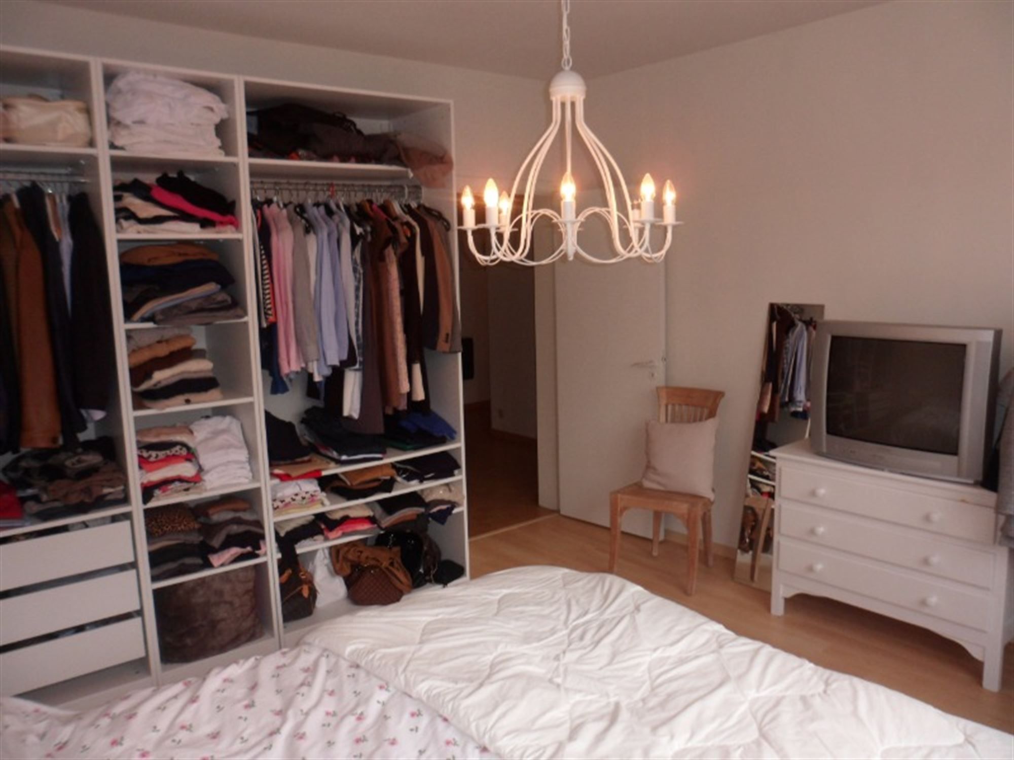 Appartement met terras foto 15