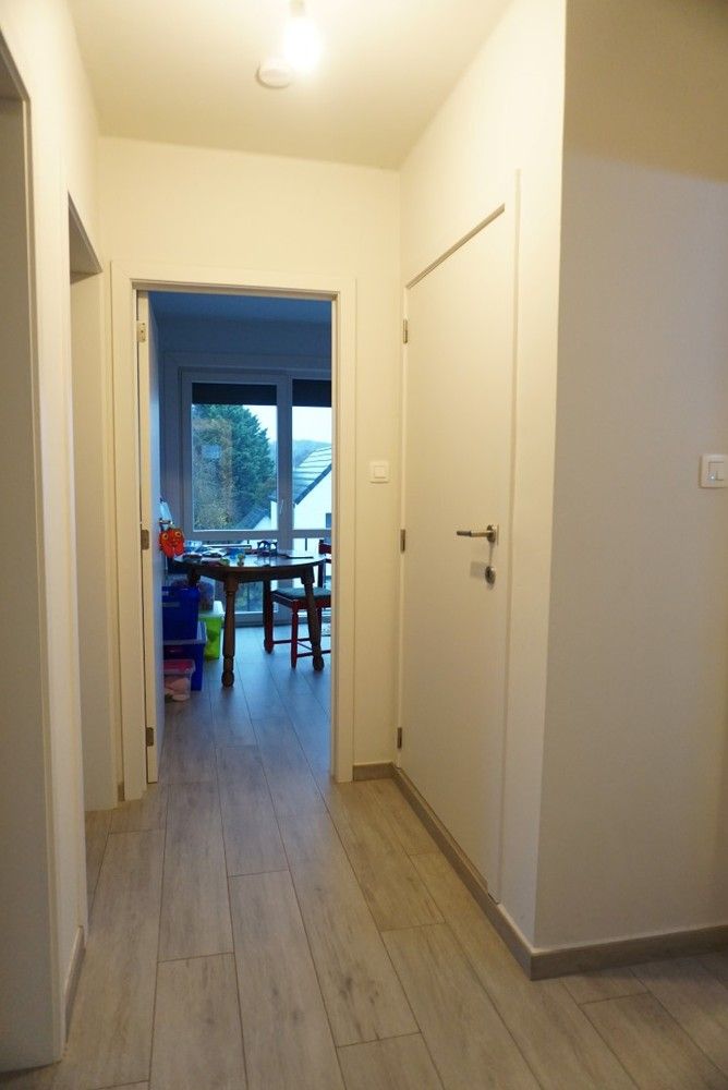 Appartement met kleine garageruimte/berging en 2 open staanplaatsen foto 6