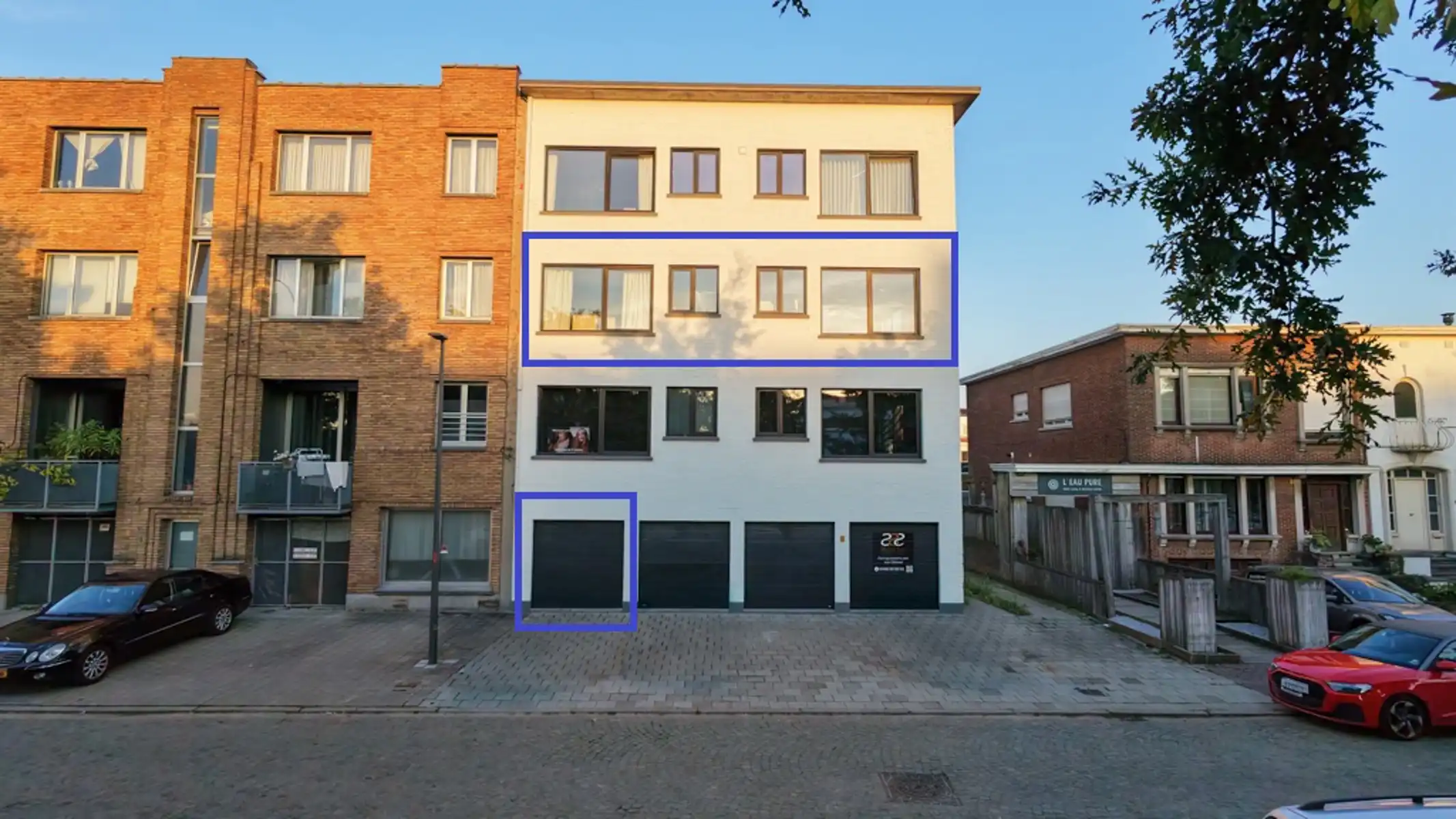 STIJLVOL GERENOVEERD APPARTEMENT MET GARAGE NABIJ FORT V foto 2