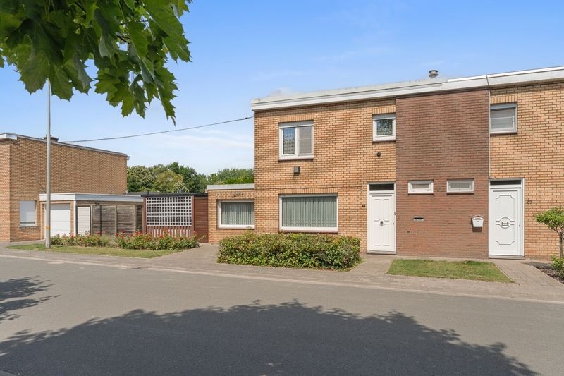 Gezellige halfopen bebouwing met 3 slaapkamers en uitweg achteraan – opp 423 m² foto 18