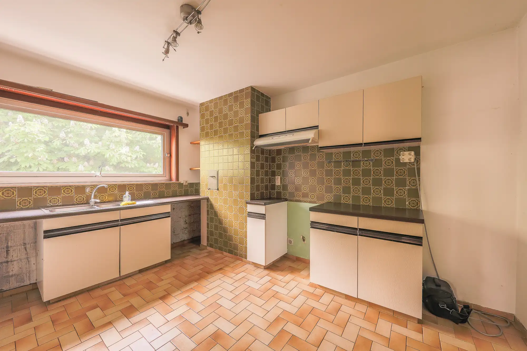 Ruim hoekappartement met zuid-gericht terras foto 9