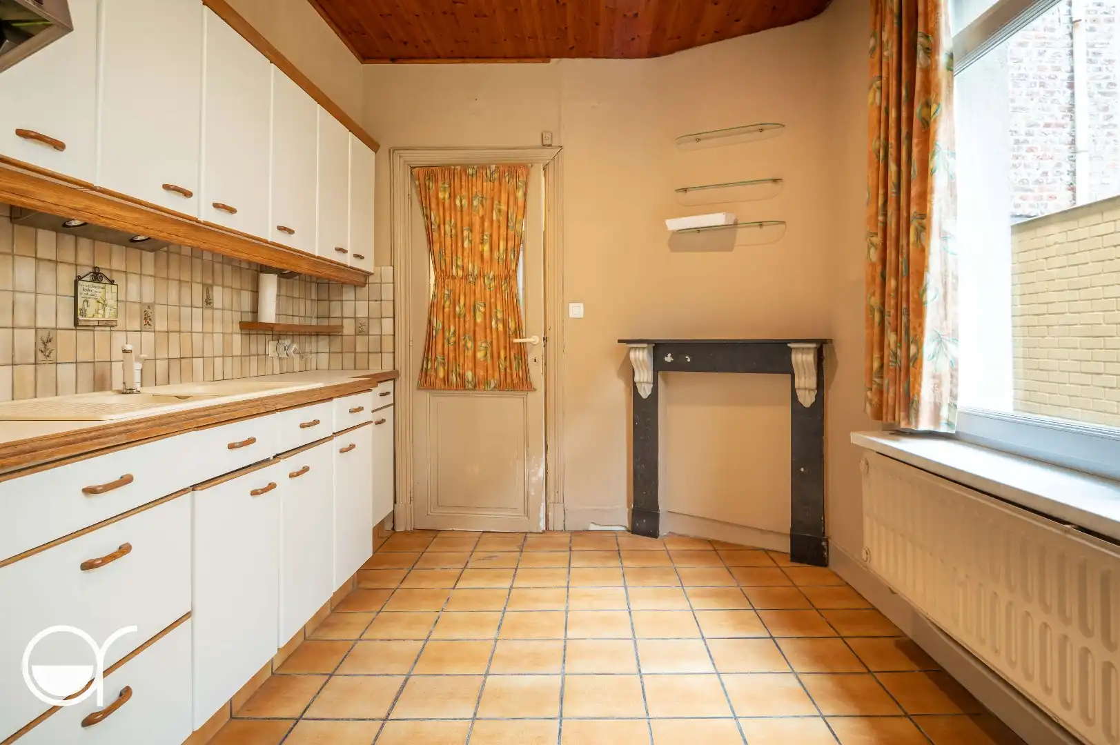 Mooie herenwoning aan Sint-Pietersstation foto 10