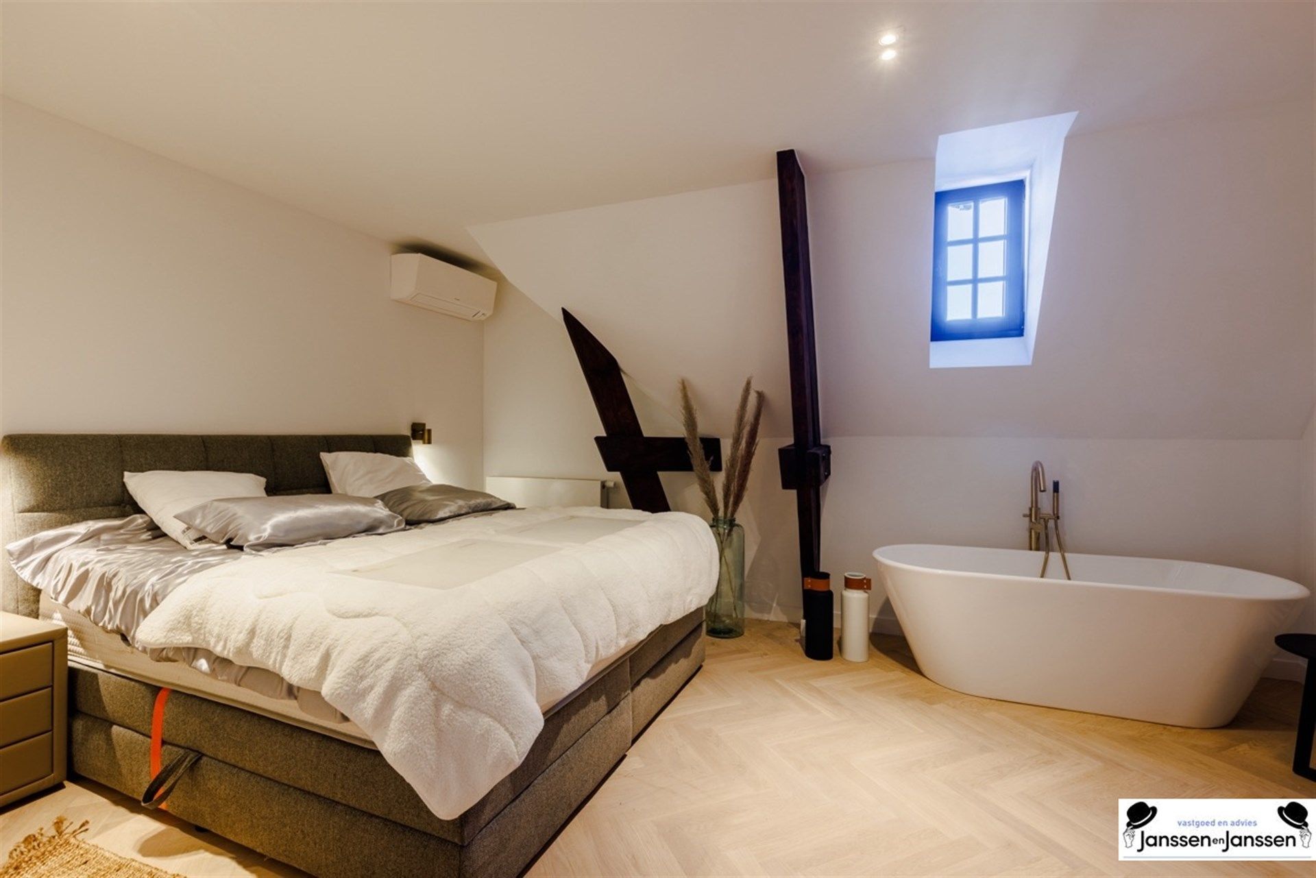 Prachtig appartement van 139 m² met 44 m² terras in Kasteelvilla Hortensia!  foto 7