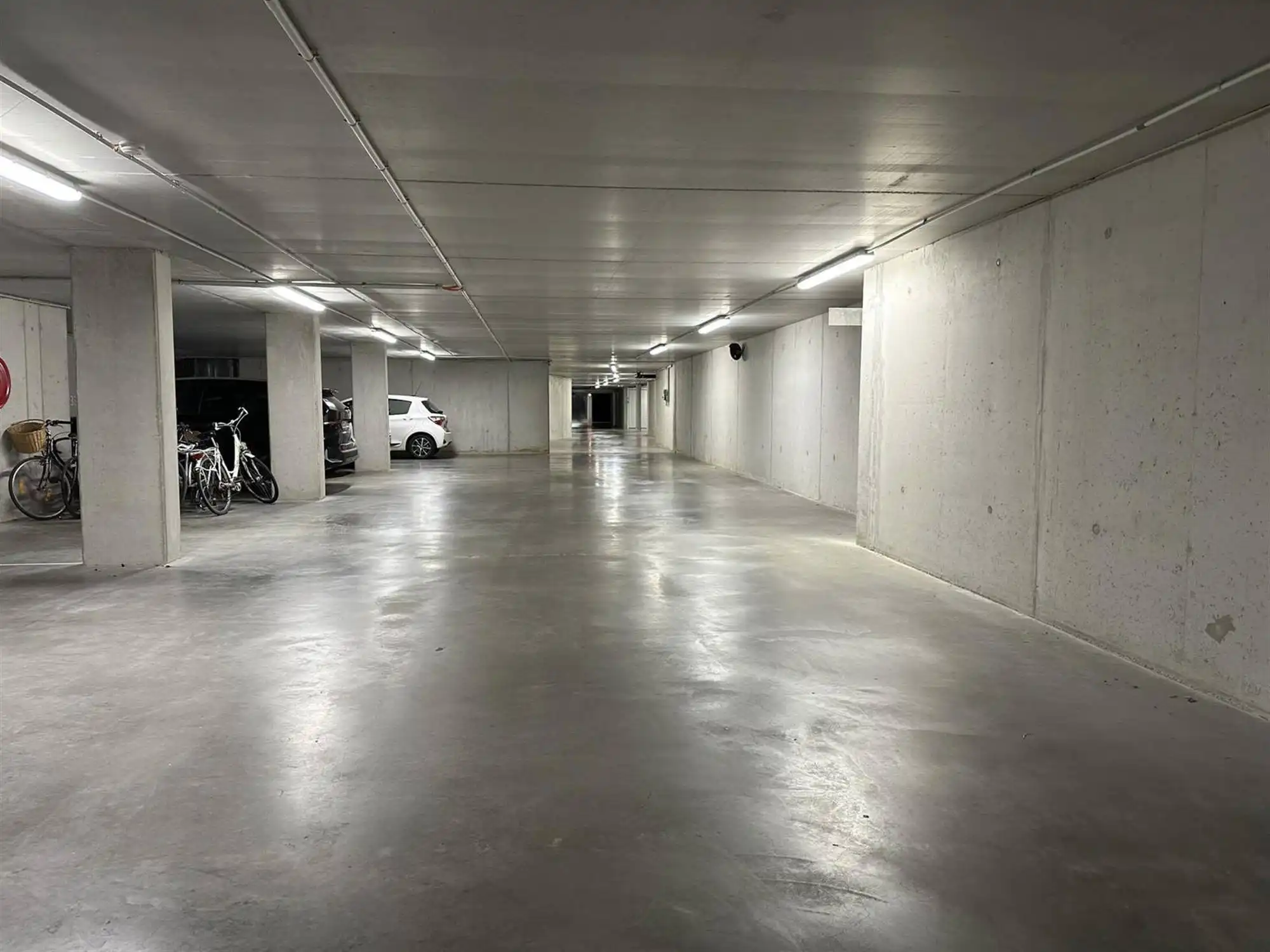 Autostaanplaats te koop in Haacht! foto 4