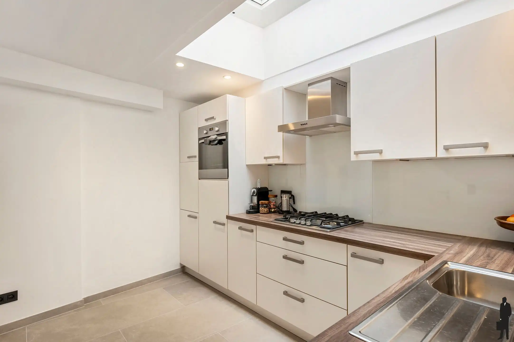 Volledig gerenoveerde woning met +3 slpk en 2 bad foto 3