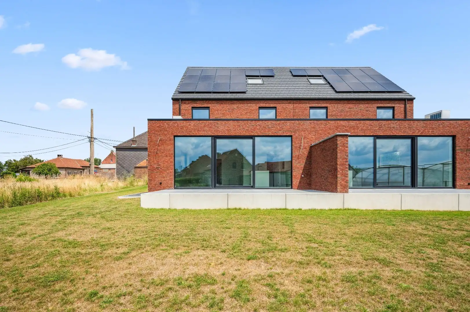 De prijs is een VANAF PRIJS. DOE EEN BOD!  foto 2