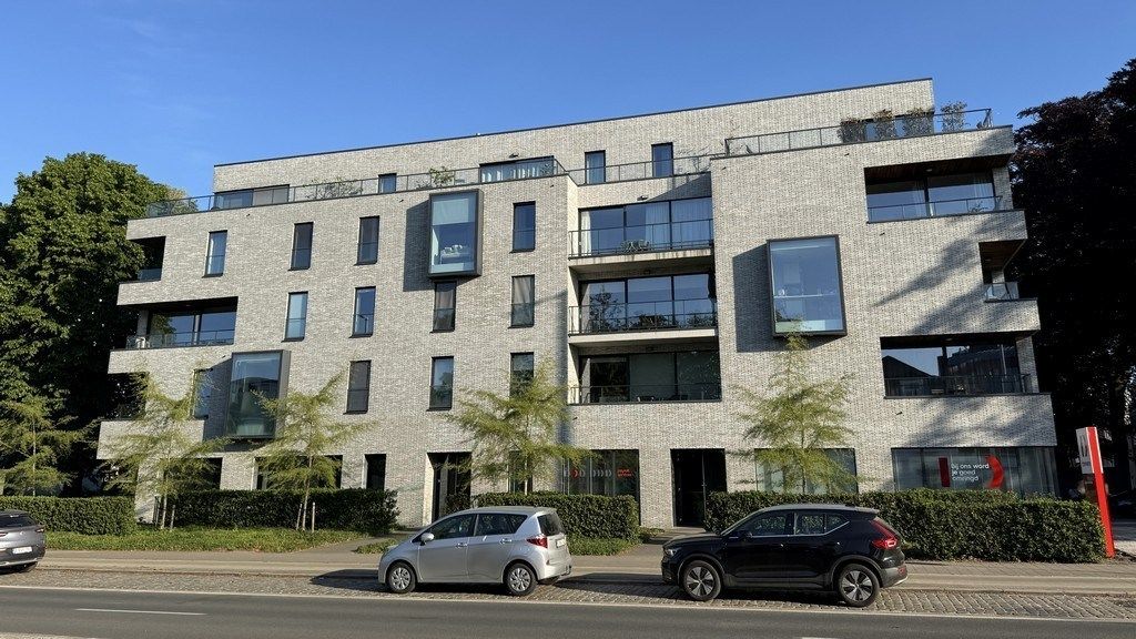 Kantoor te koop Kortrijksesteenweg 1008 -/001 - 9000 Gent