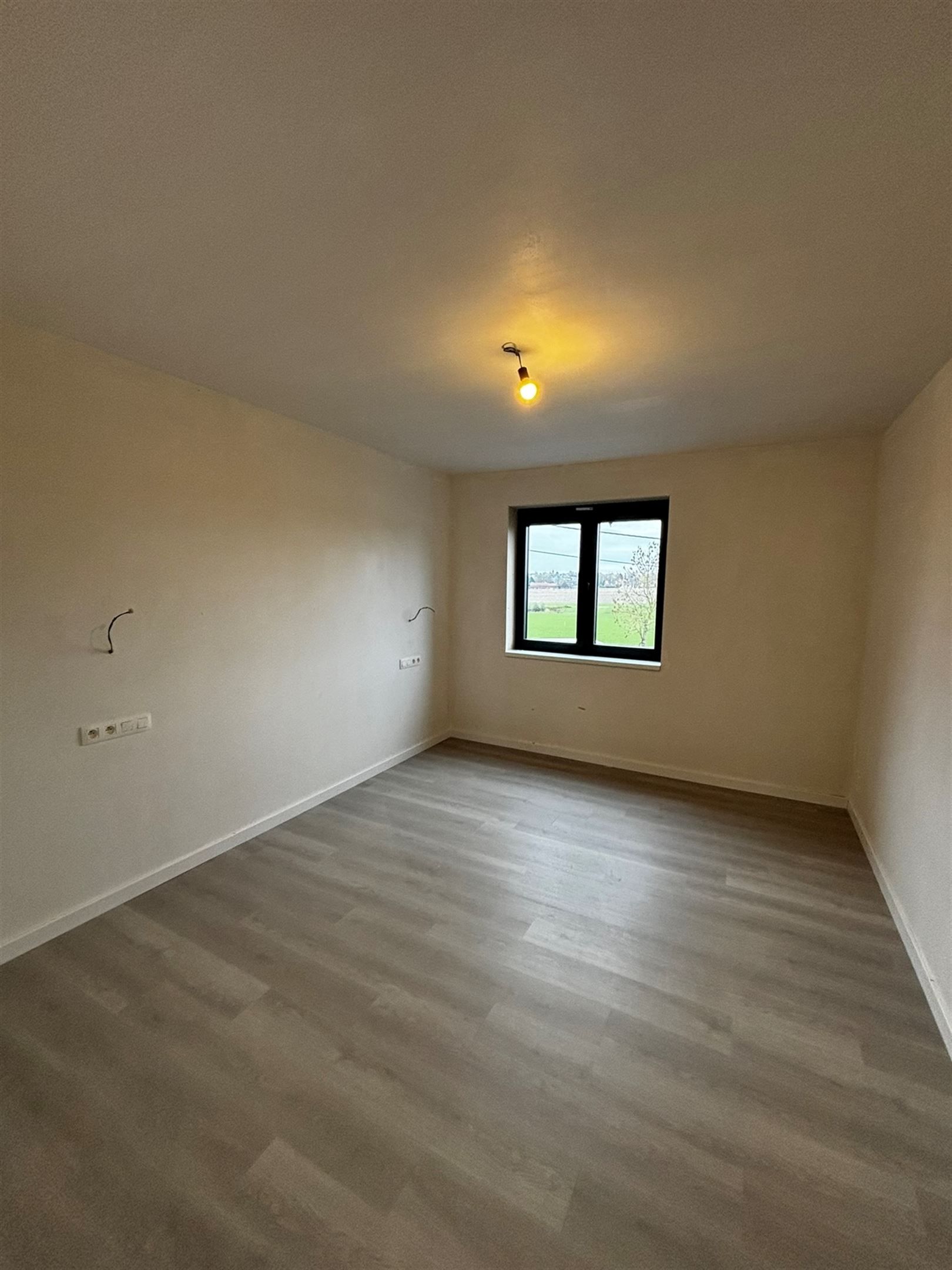 Nieuwbouw met 4 slaapkamers foto 14