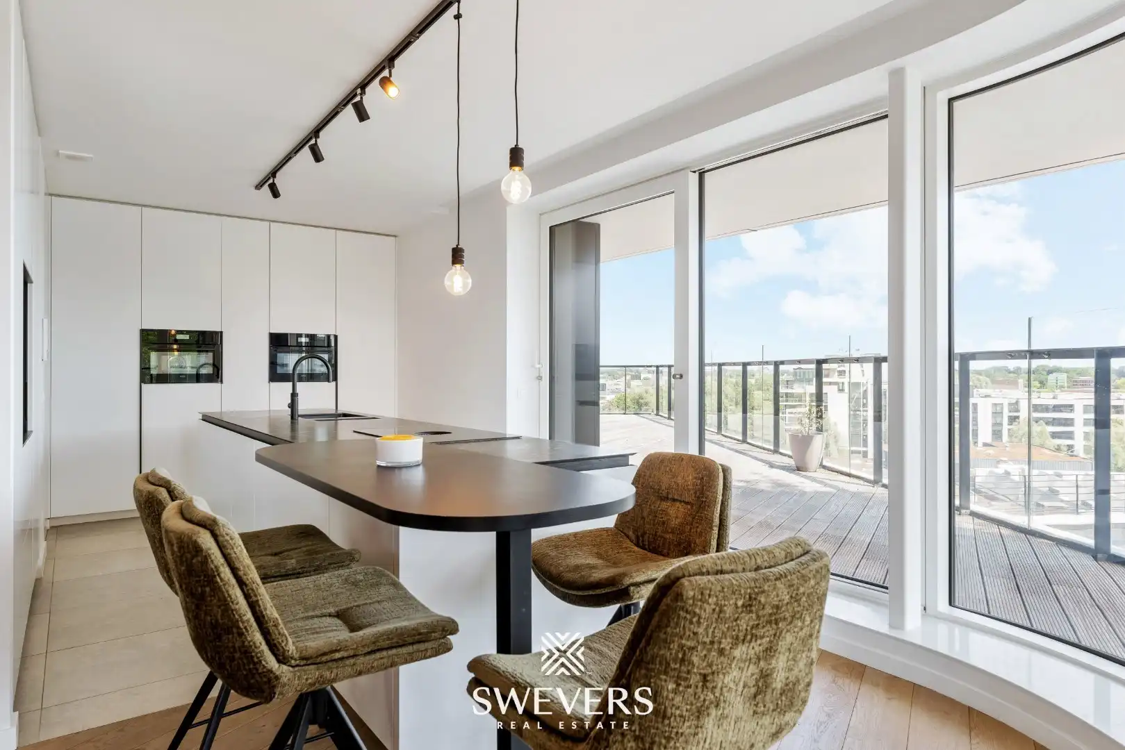 Adembenemend luxueus appartement (216m²) op Zuidzicht met riant terras rondom (223 m²) foto 19