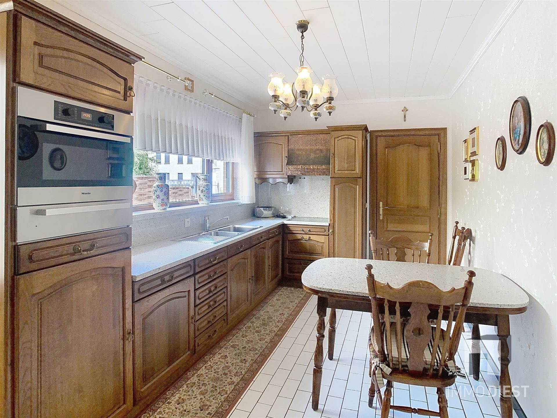 Instapklare woning met 3 slaapkamers foto 8