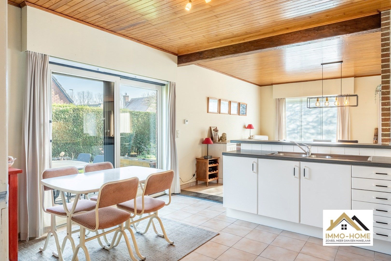 Ruime instapklare woning op rustige ligging foto 7