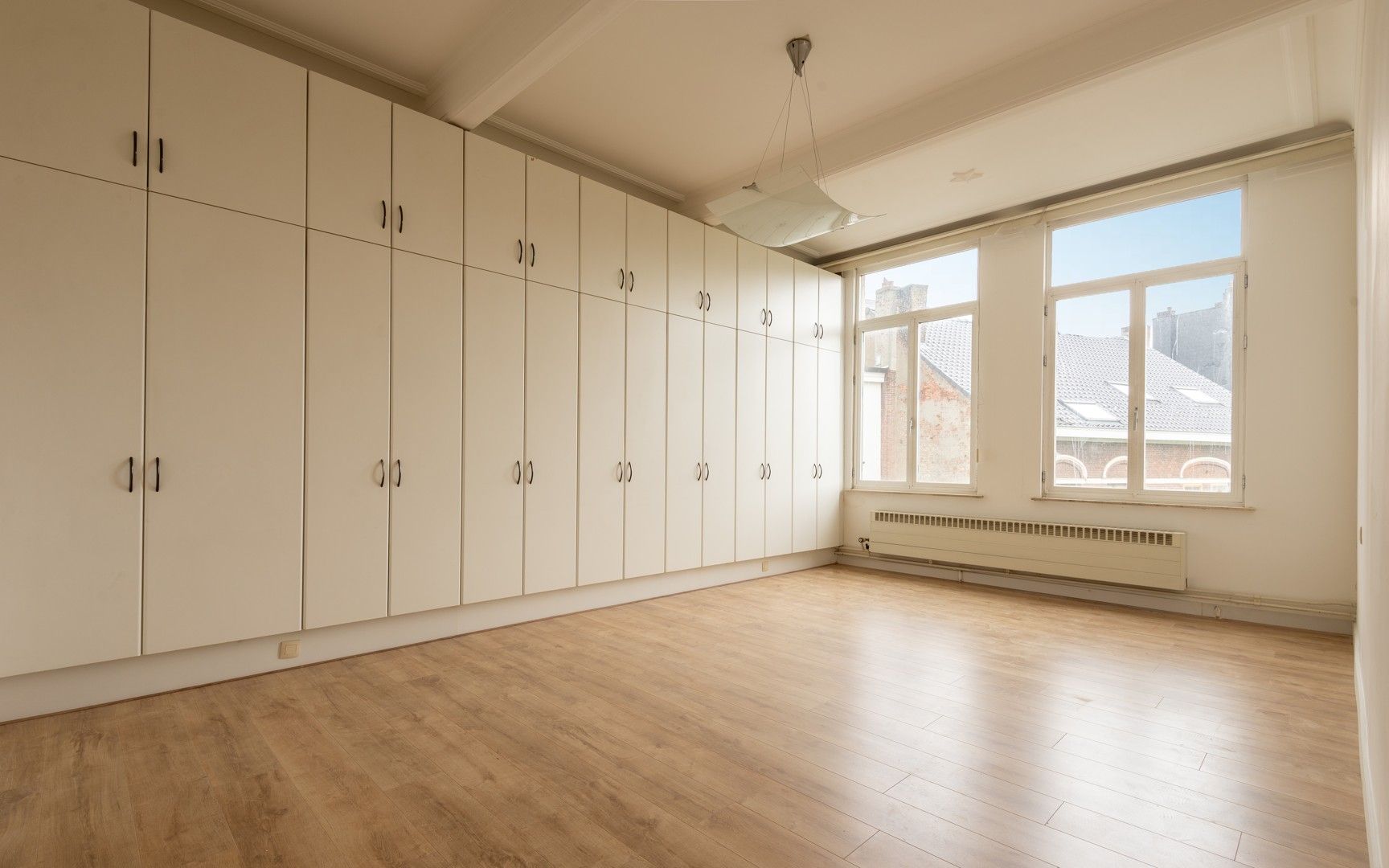 Ruim appartement met 3 slaapkamers in het centrum foto 16