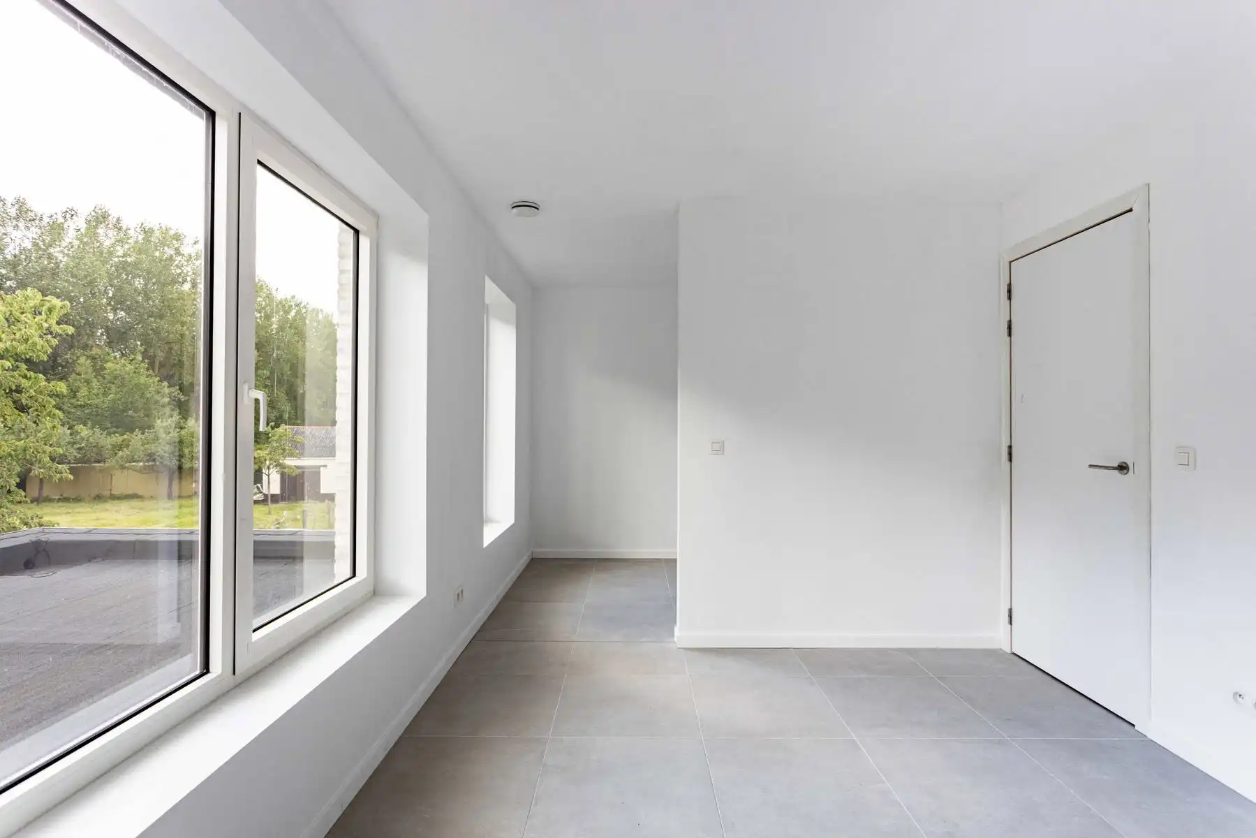 Nieuwbouwwoning met gunstige ligging en uitzicht foto 16