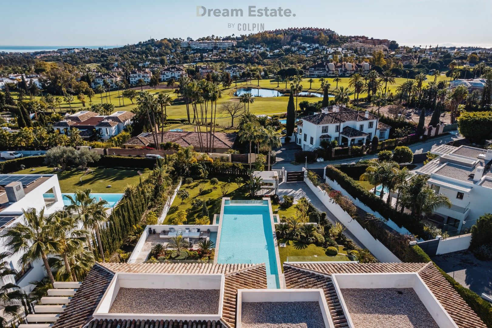 Moderne luxe villa te Nueva Andalucia, La Cerquilla (Marbella) foto 19