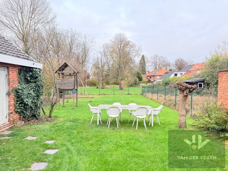 HOB met 3 slaapkamers met rustige ligging nabij centrum foto 12