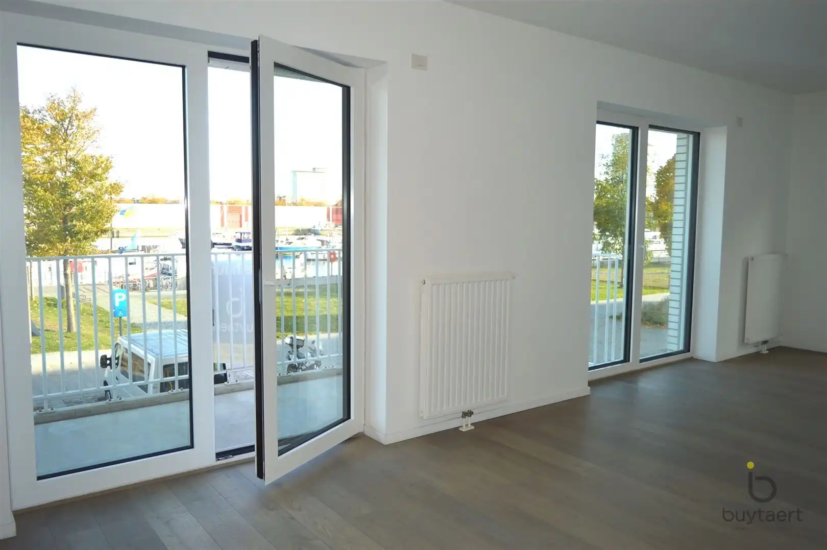 Recent en gezellig één slaapkamer appartement op het Eilandje! foto 9