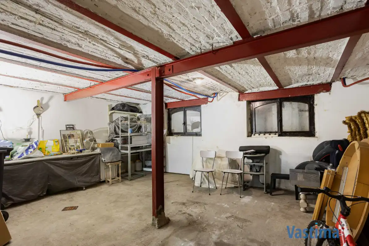 Ruime woning met twee volwaardige wooneenheden nabij centrum Aalst foto 24