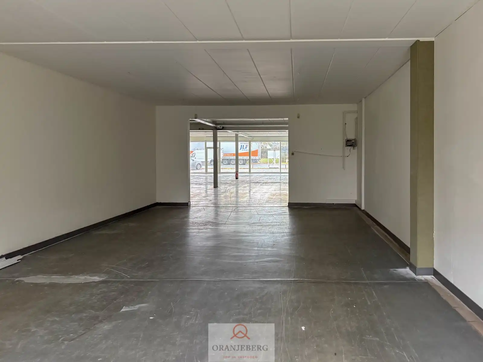 Handelsruimte langs de N9 – Lievegem foto 16