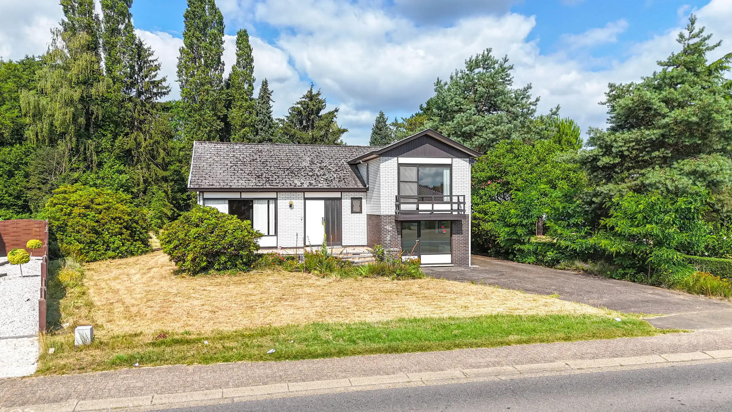 Ruime split-levelwoning met 3 slaapkamers op groot perceel! foto 34
