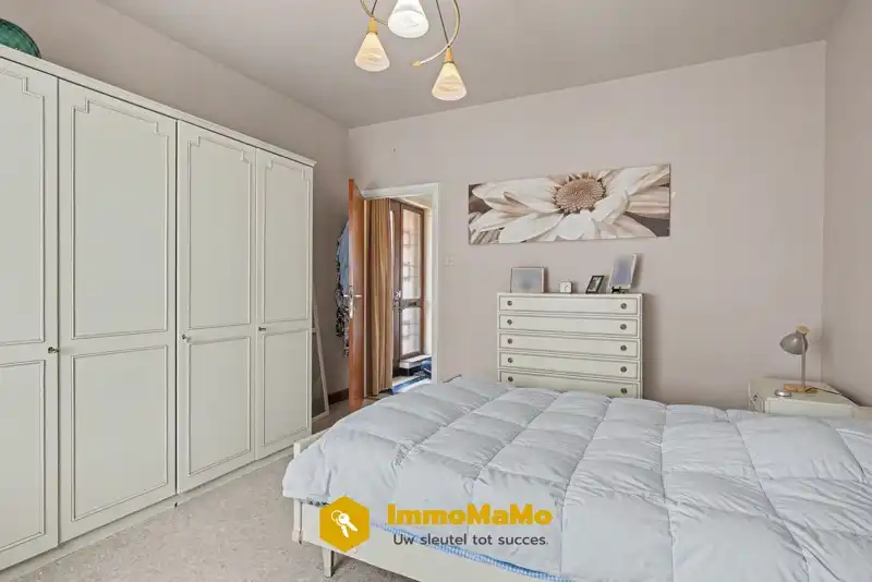 TE RENOVEREN WONING MET POTENTIEEL - TE KOOP IN WACHTEBEKE foto 15