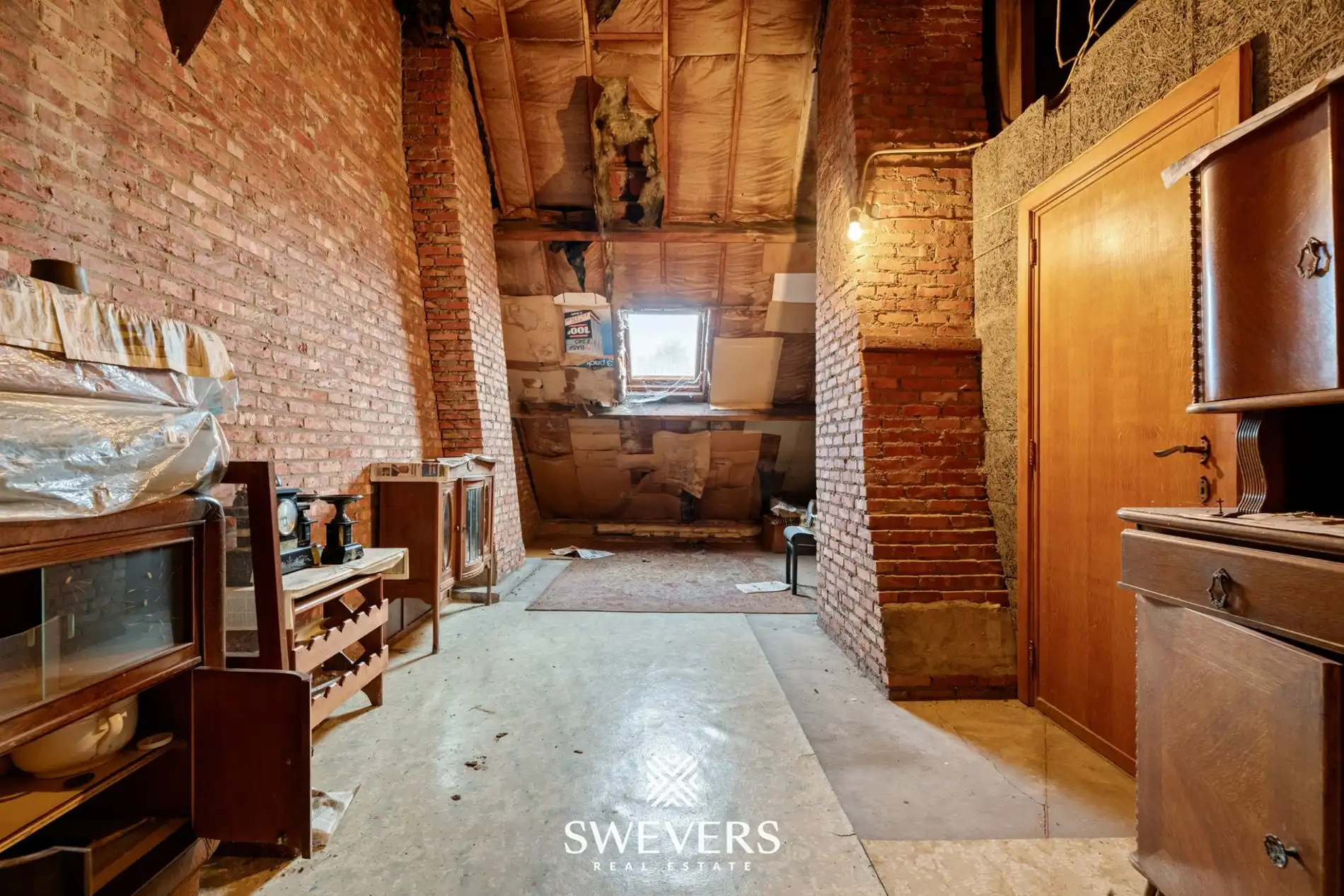 Woning met uitzonderlijk renovatiepotentieel op ruim en groen perceel nabij Zonhoven centrum foto 27