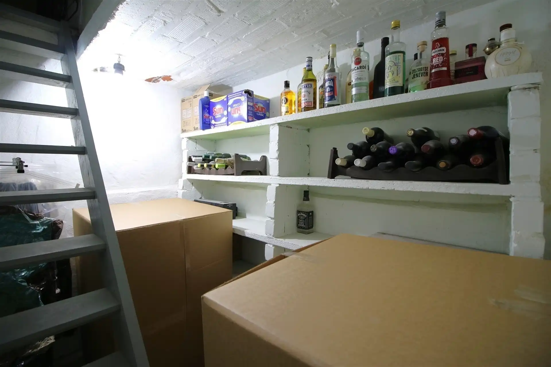 Gerenoveerde woning met 4 slaapkamers foto 13