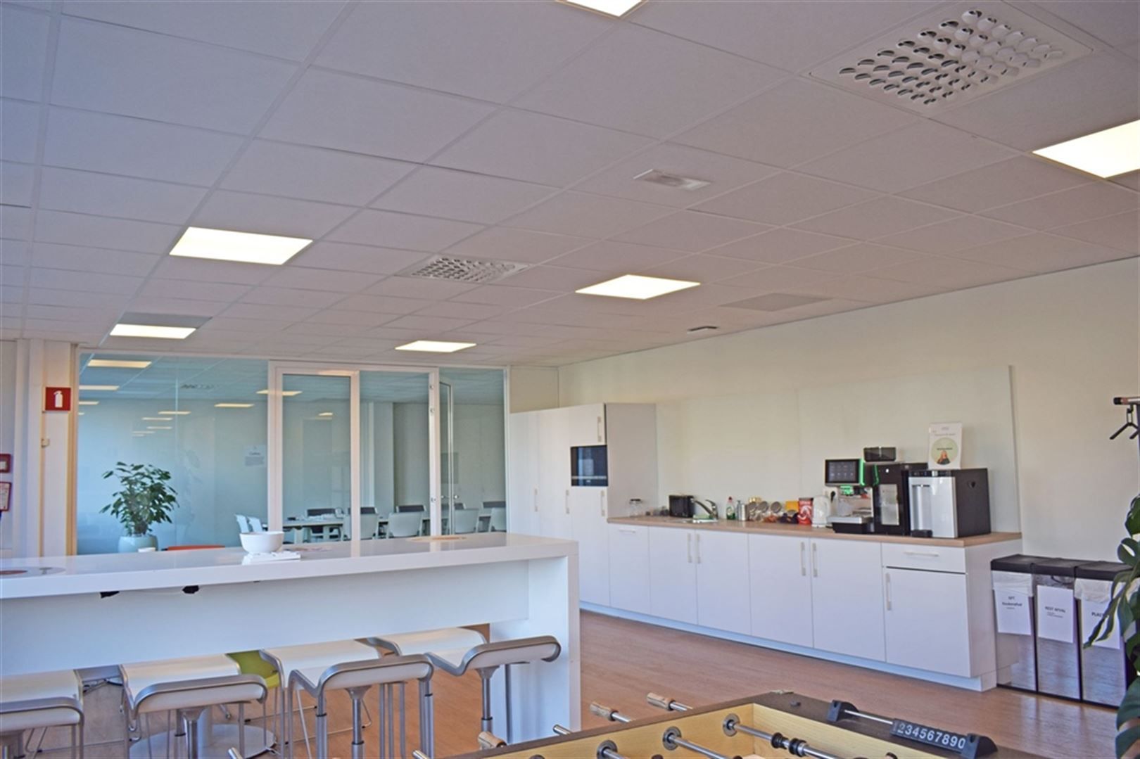 Kantoren te huur in de Quinten Building foto 11