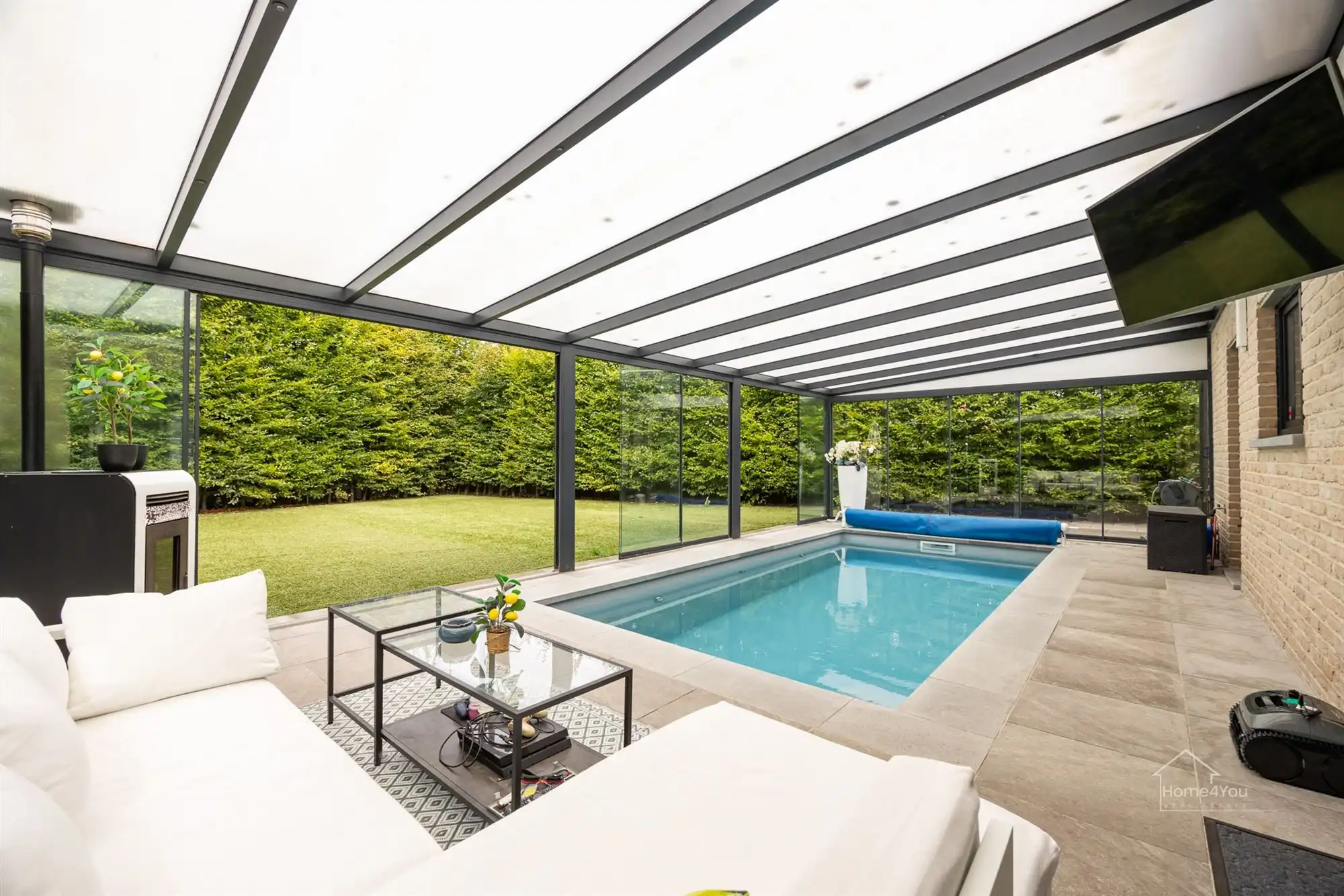 Moderne villa met 3 slaapkamers en zwembad te Waasmunster! foto 17