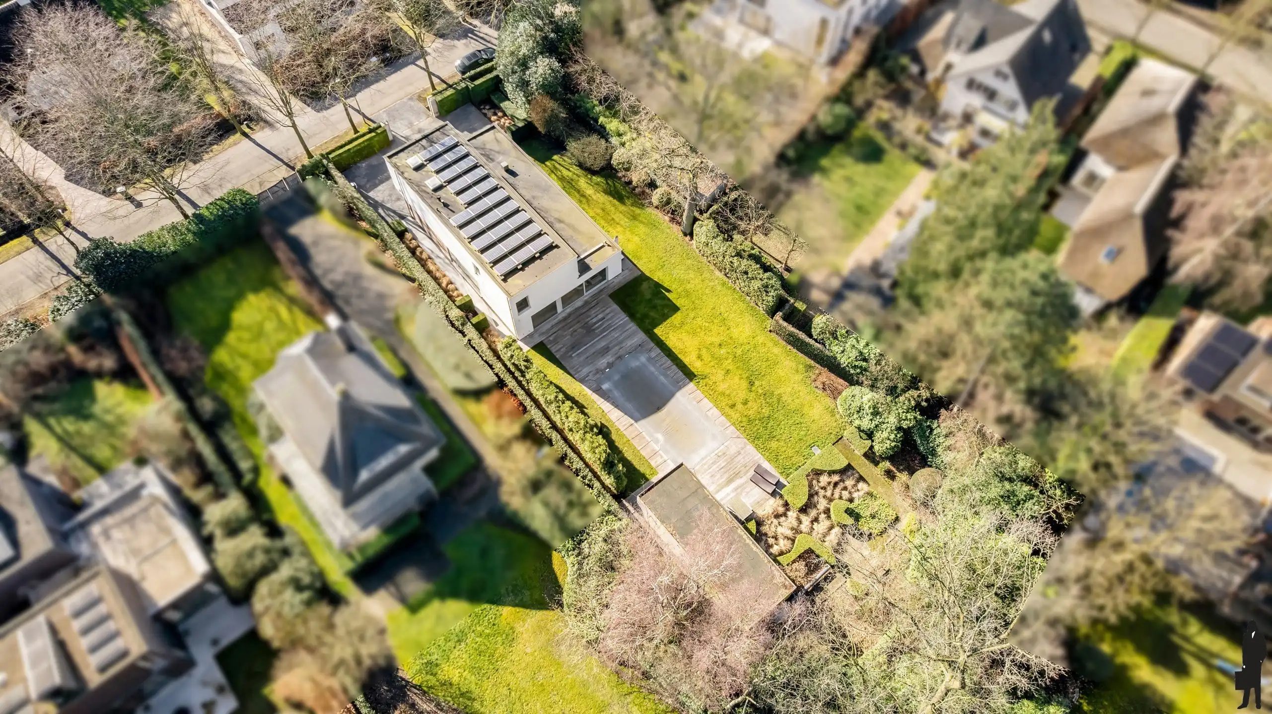 Moderne, vrijstaande villa op ca.1.380 m² met zwembad op toplocatie te Vriesdonk! foto 27