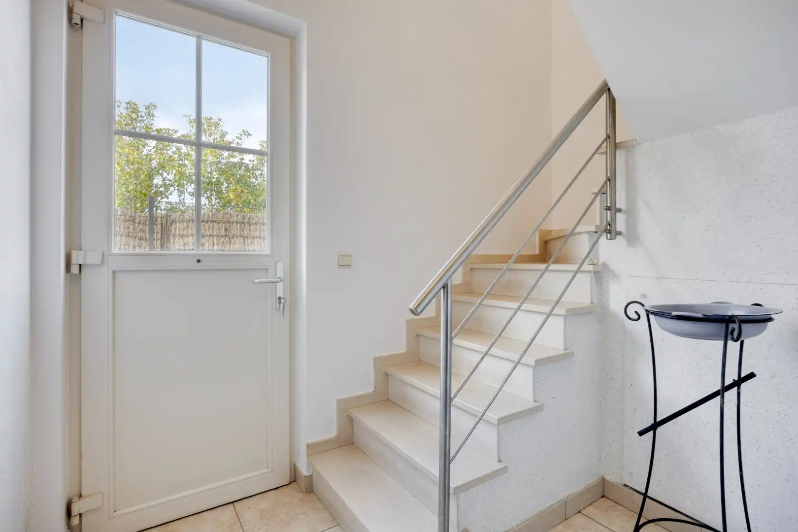 Appartement met 2 slaapkamers en autostaanplaats in Lubbeek! - EPC 102 kWh/m² - bewoonbare opp. 99 m² foto 4
