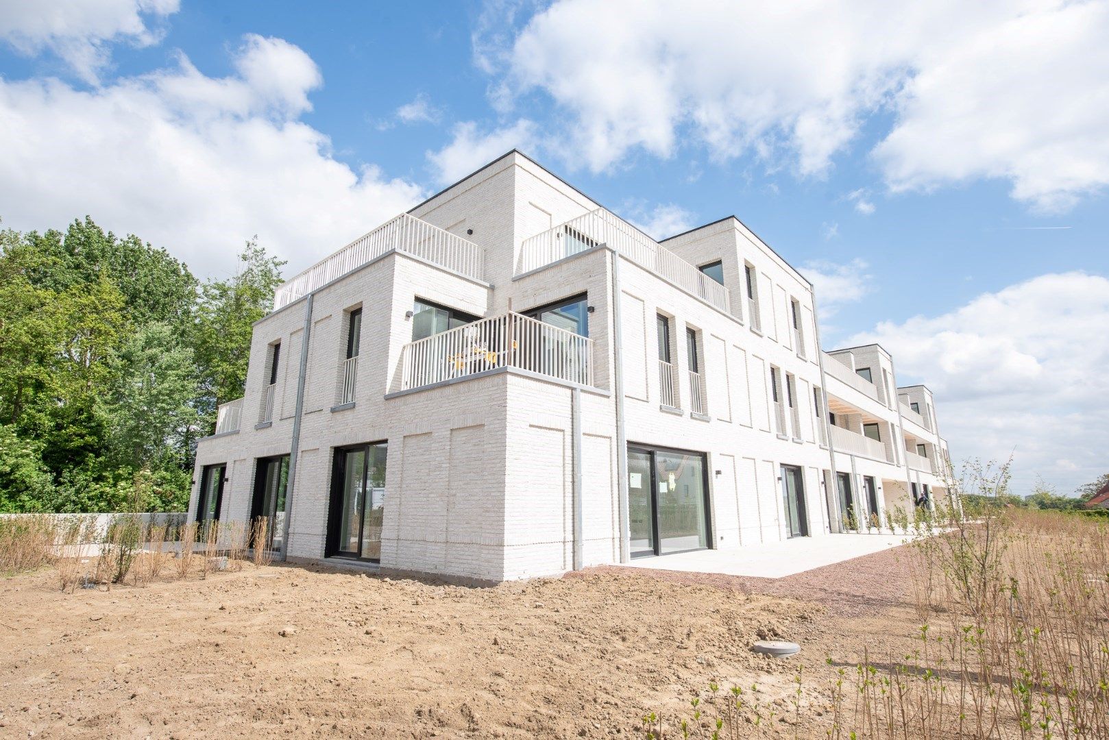 Mooi nieuwbouwappartement met terrassen voor- en achteraan foto 22