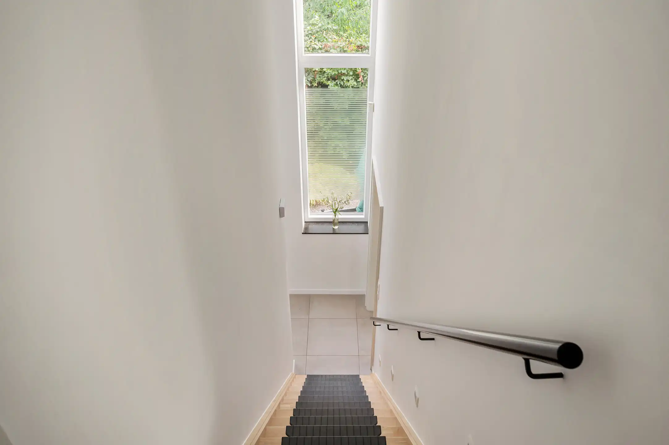 Moderne EPC A-villa op toplocatie nabij scholen en station, met prachtige tuin en privacy foto 22