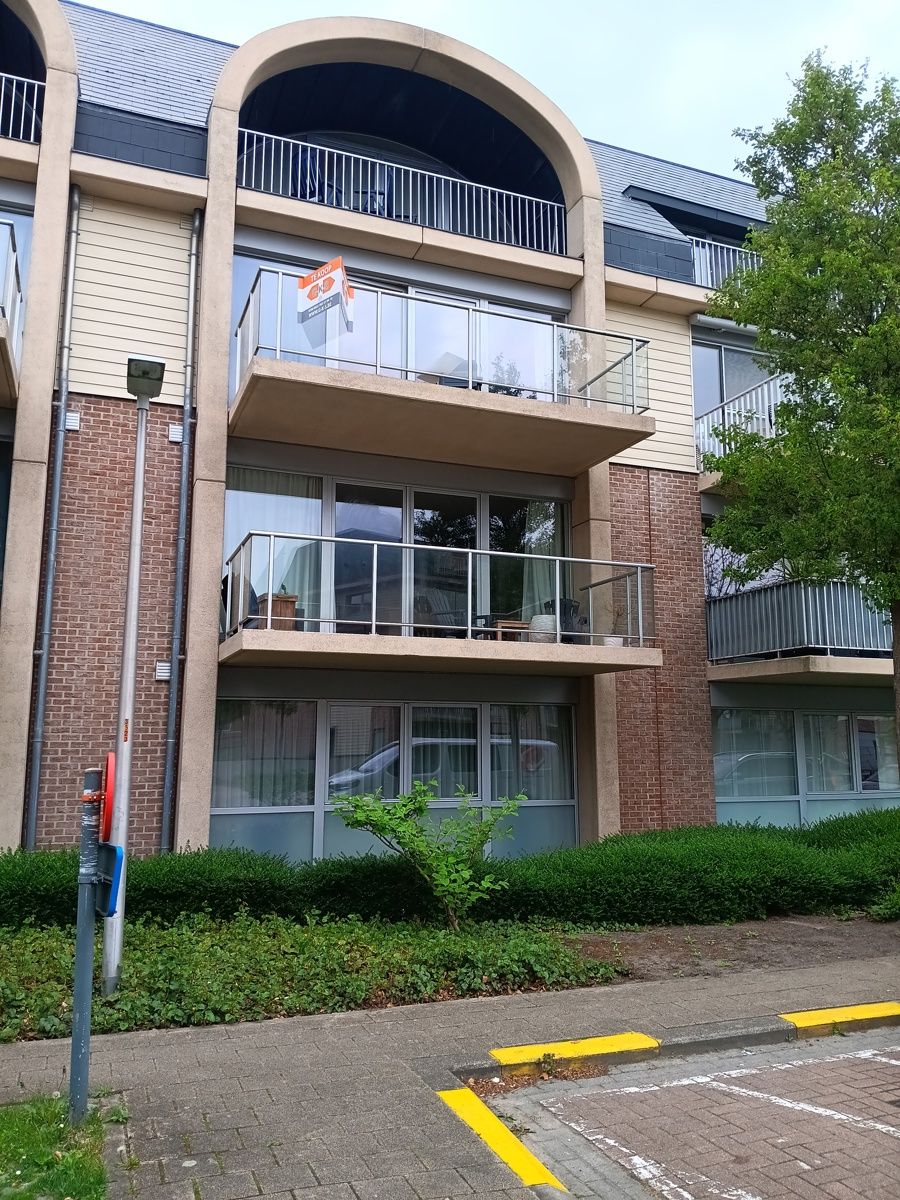 Appartement te koop foto {{pictureIndex}}