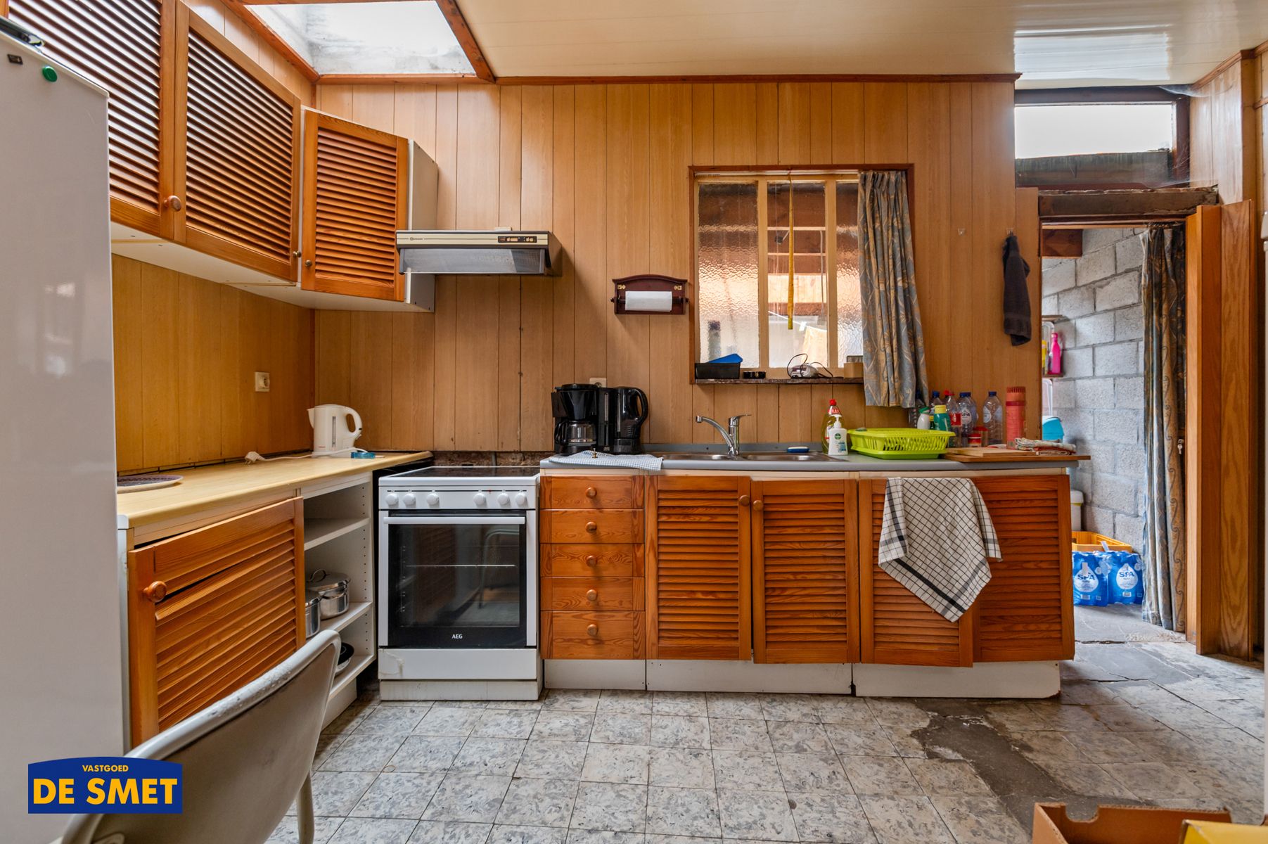 Volledig te vernieuwen/af te breken rijwoning zonder tuin foto 5