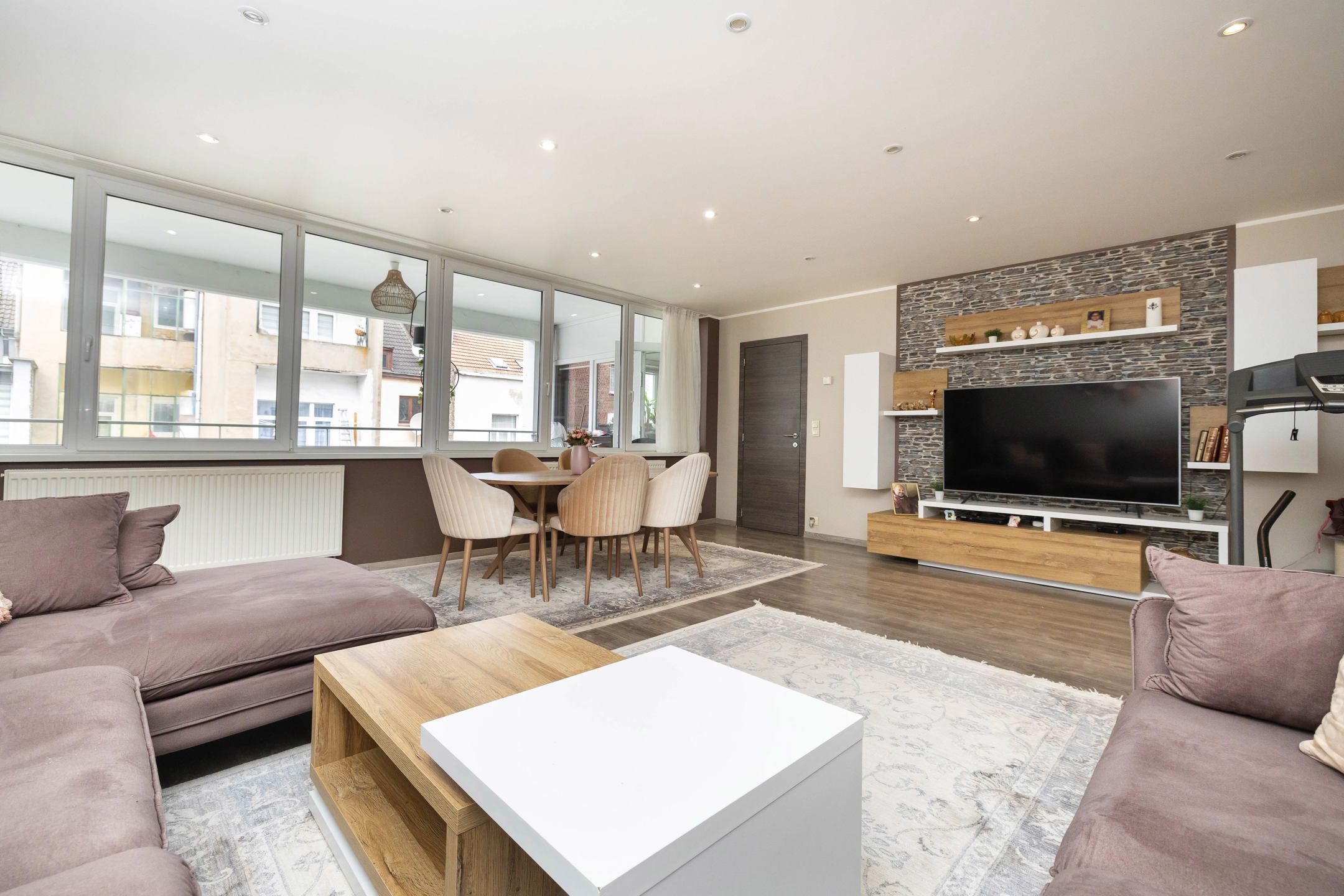 Gebouw te koop foto 3