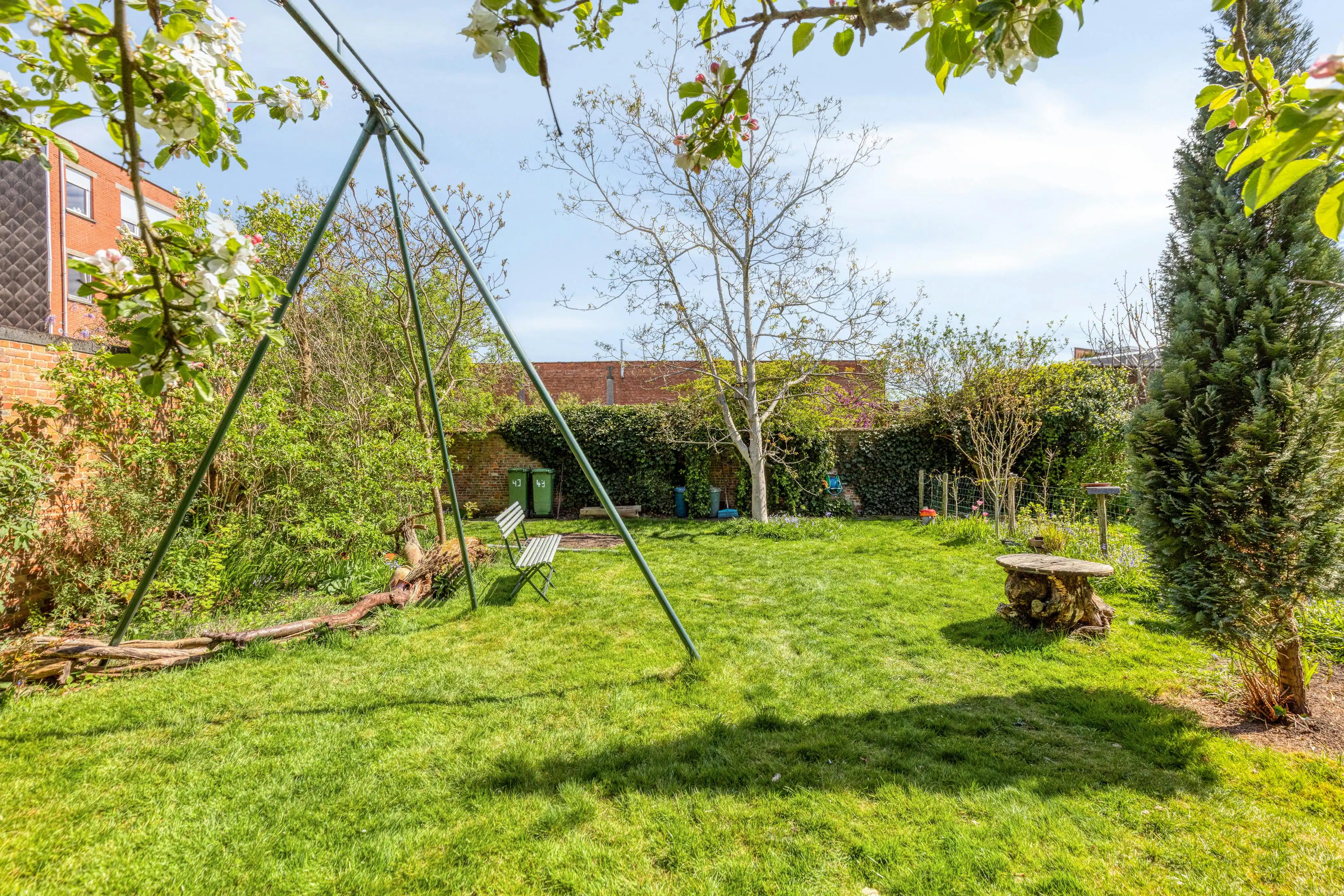 Charmant huis met ruime en zonnige tuin te koop in Merksem! foto 29