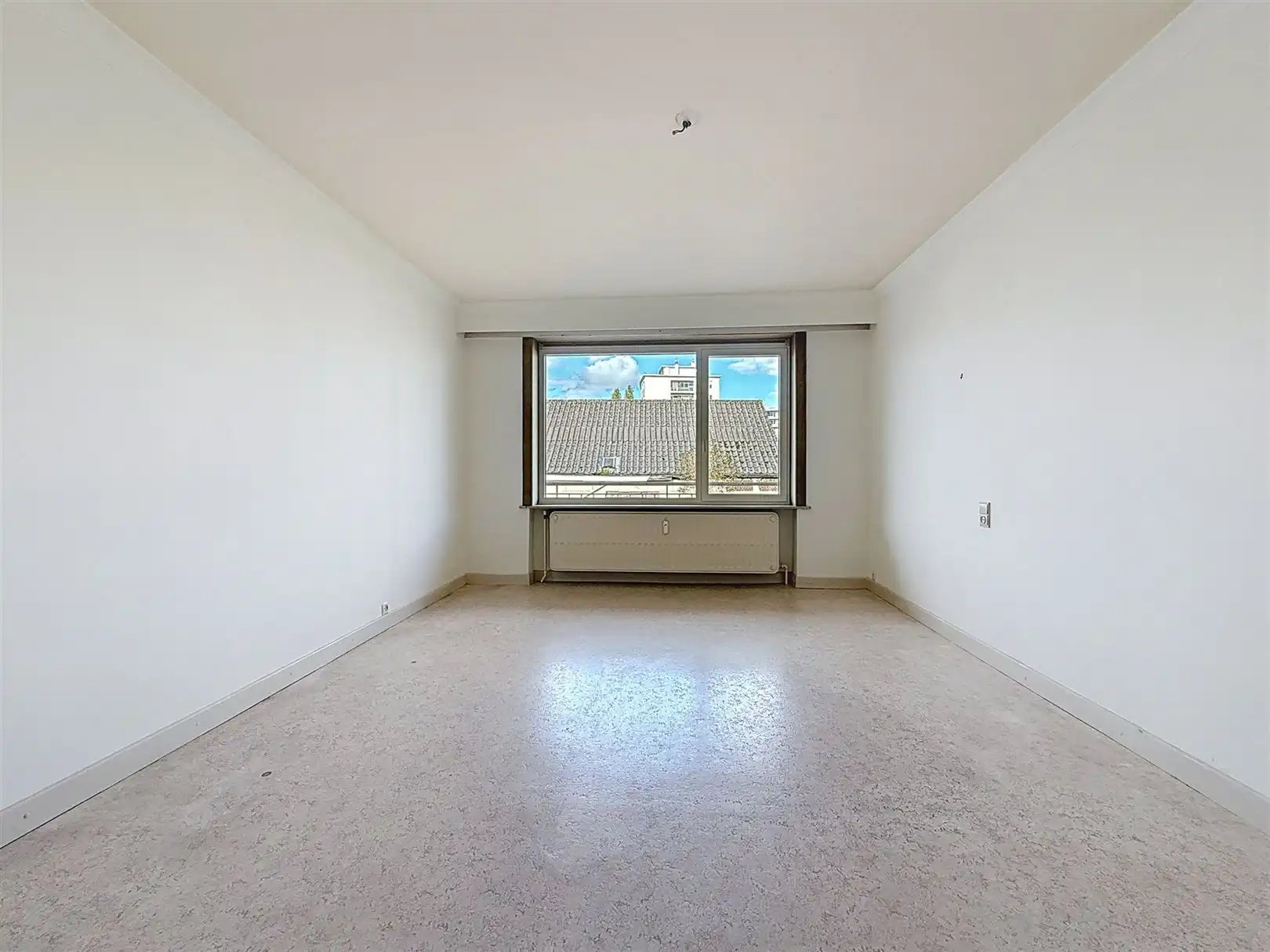 Ruim App 2de V, 2 slpks, terras en kelder foto 19