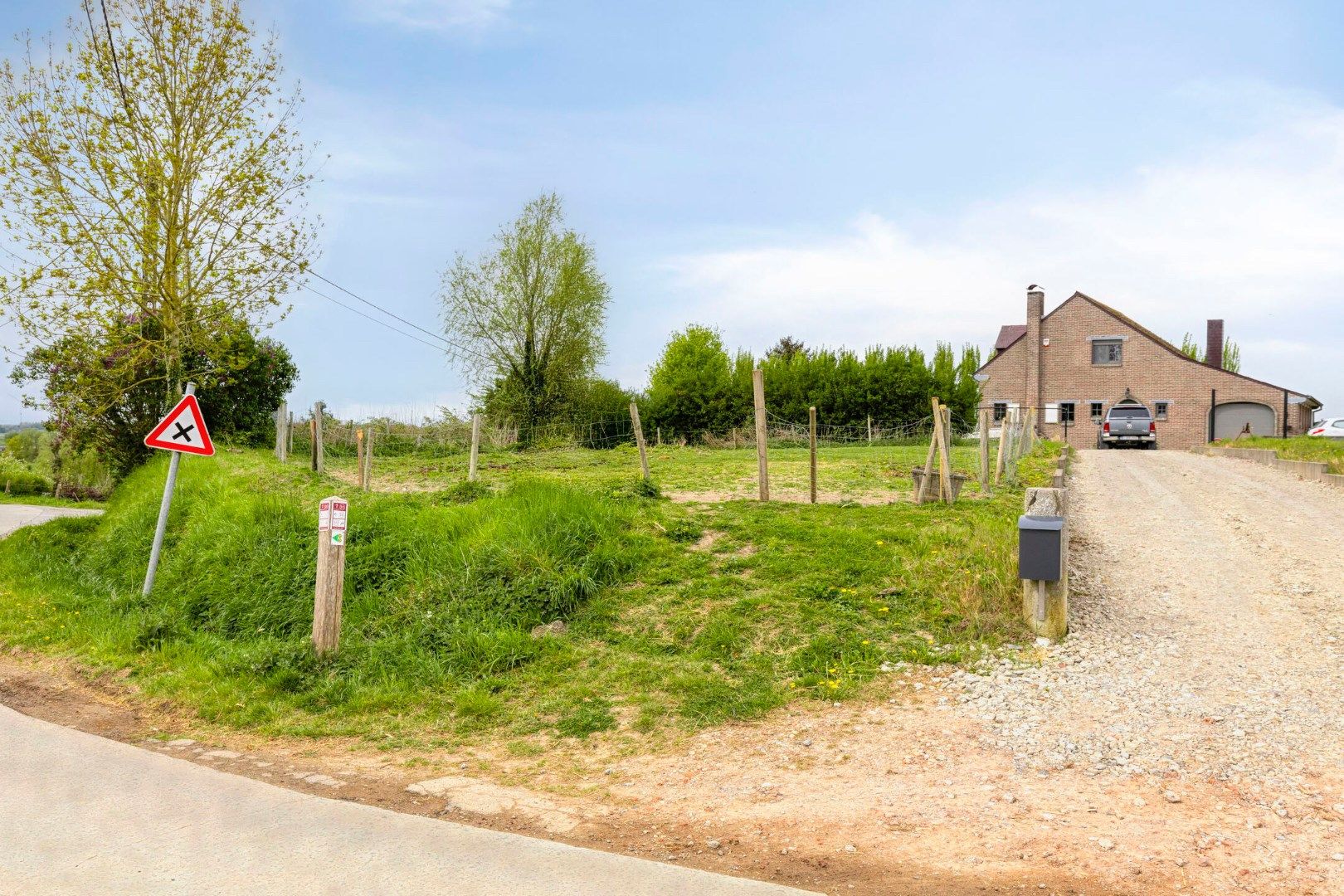 Unieke bouwgrond voor open bebouwing op 4a 67ca in een agrarisch landschap foto 3