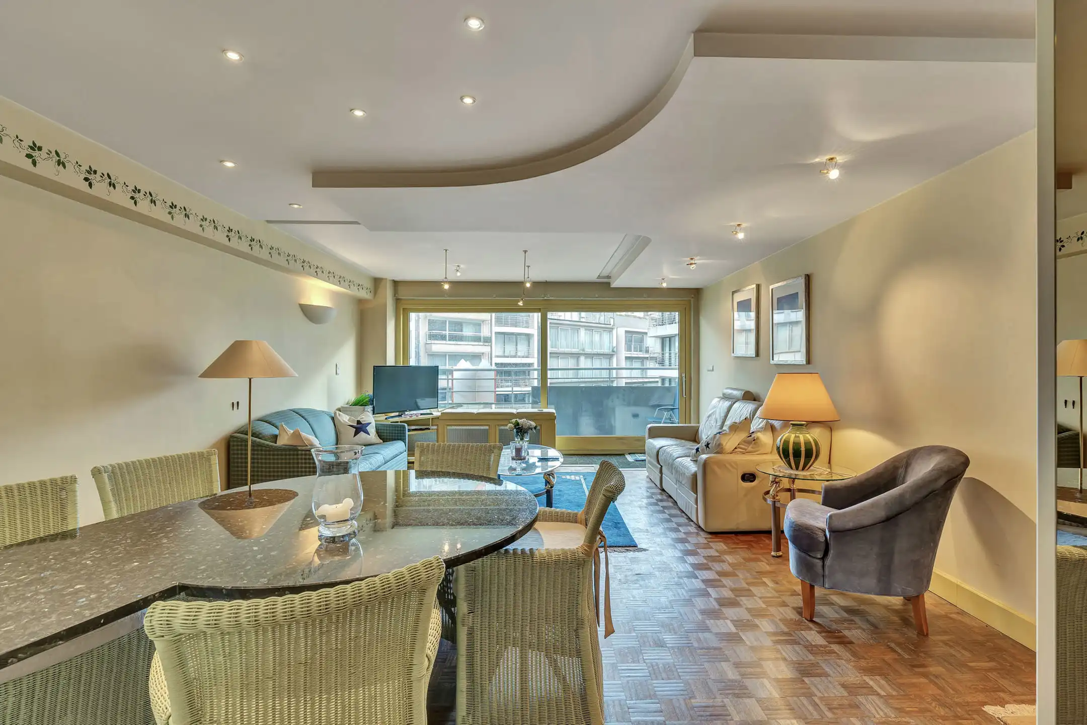 Prachtig appartement met 2 slpks op absolute toplocatie! foto 3